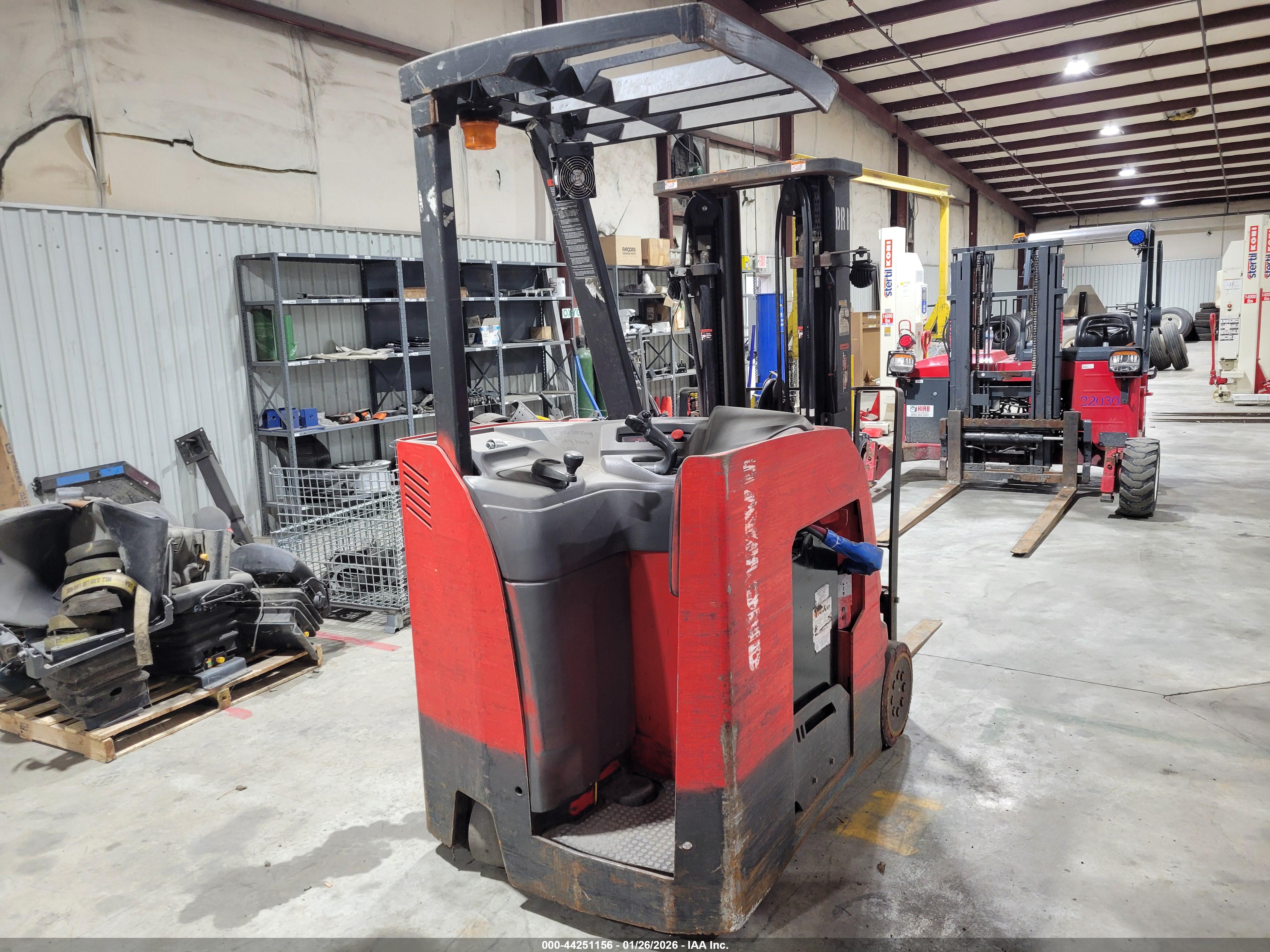 RAYMOND C30TT image 3