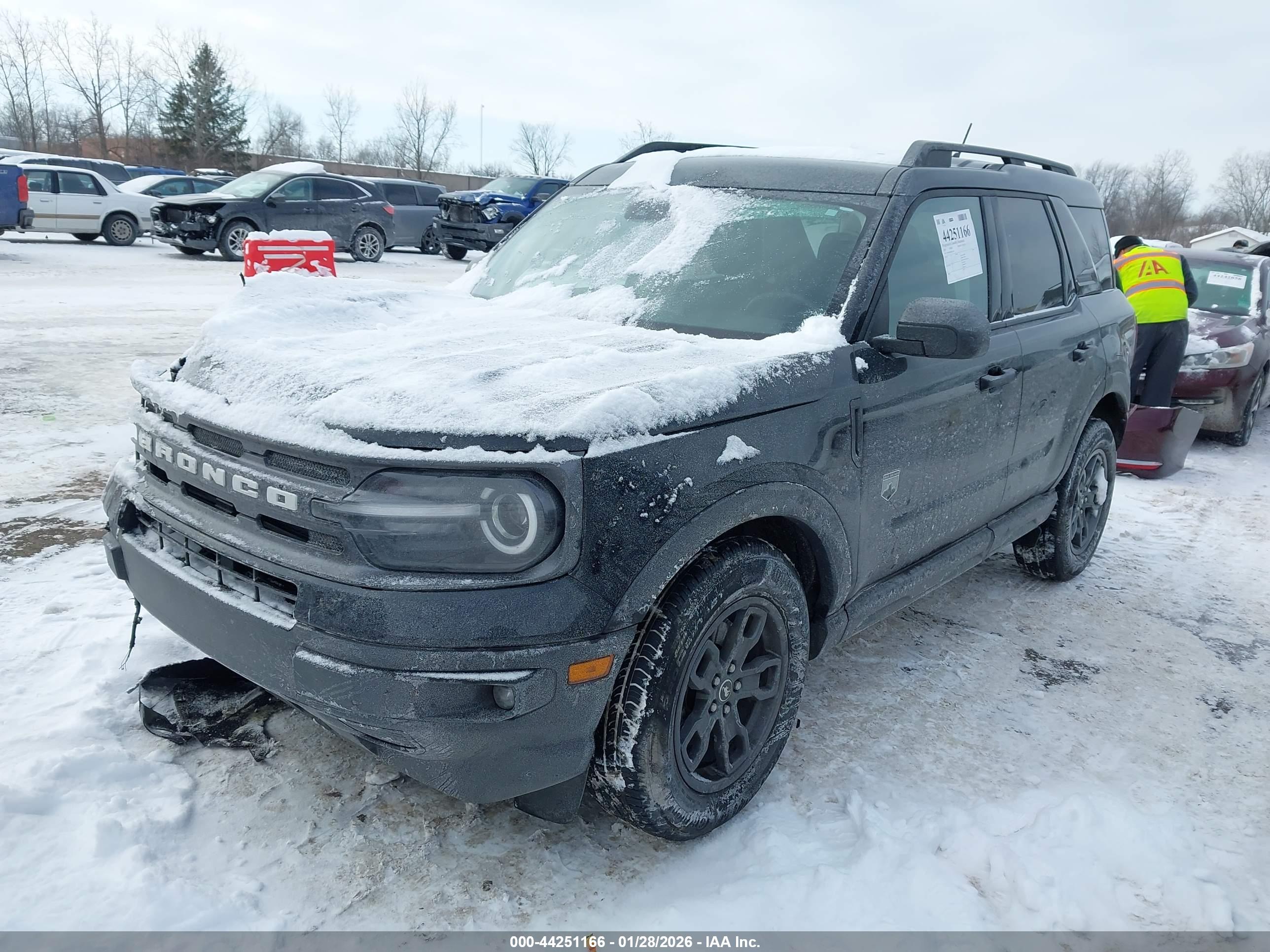 FORD BRONCO image 2