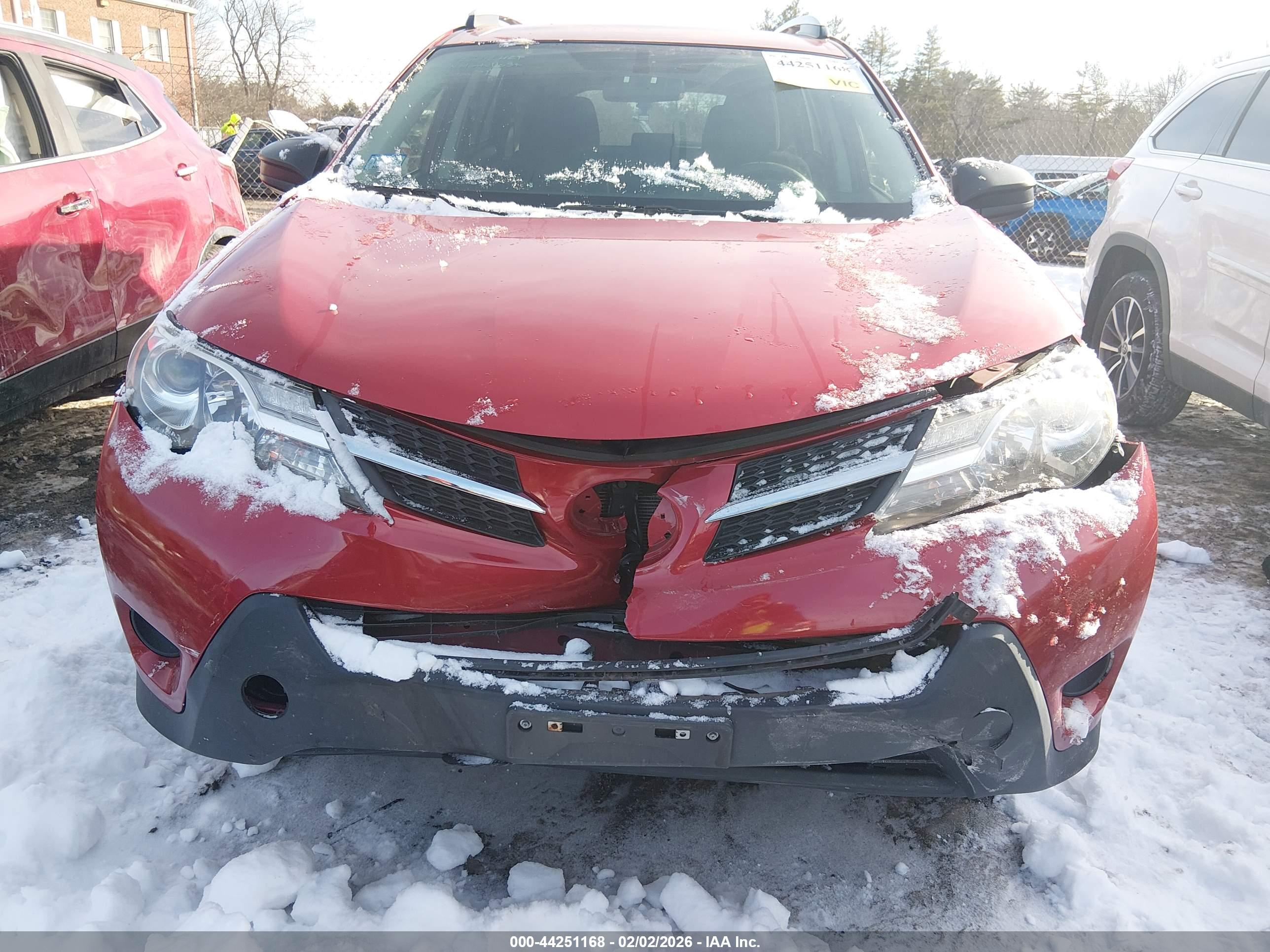 TOYOTA RAV4 image 6