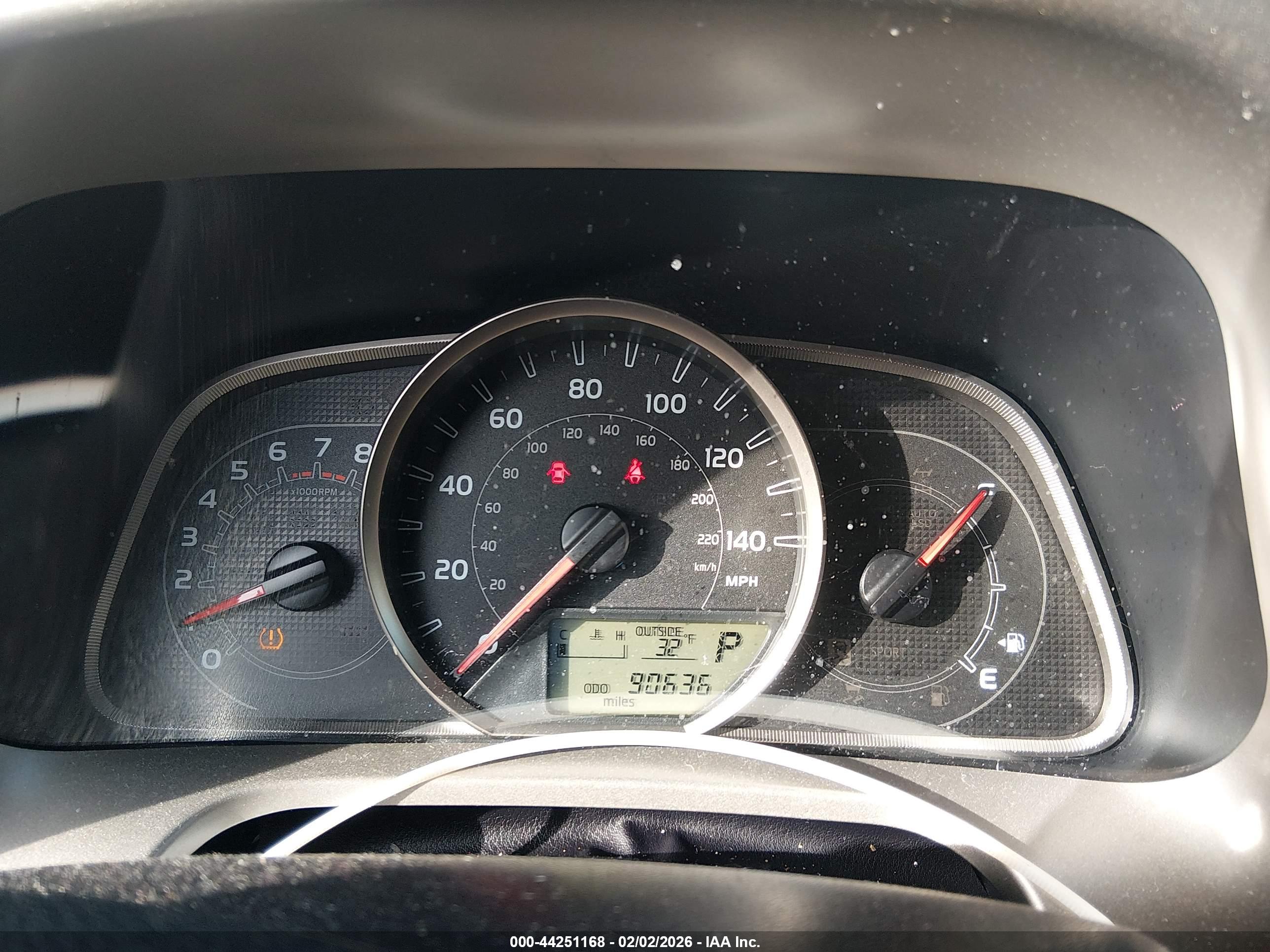 TOYOTA RAV4 image 7