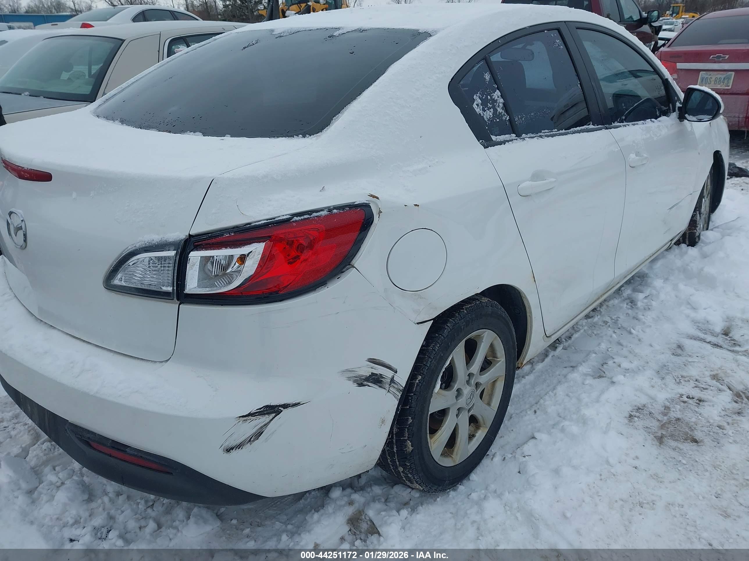 MAZDA MAZDA3 image 6