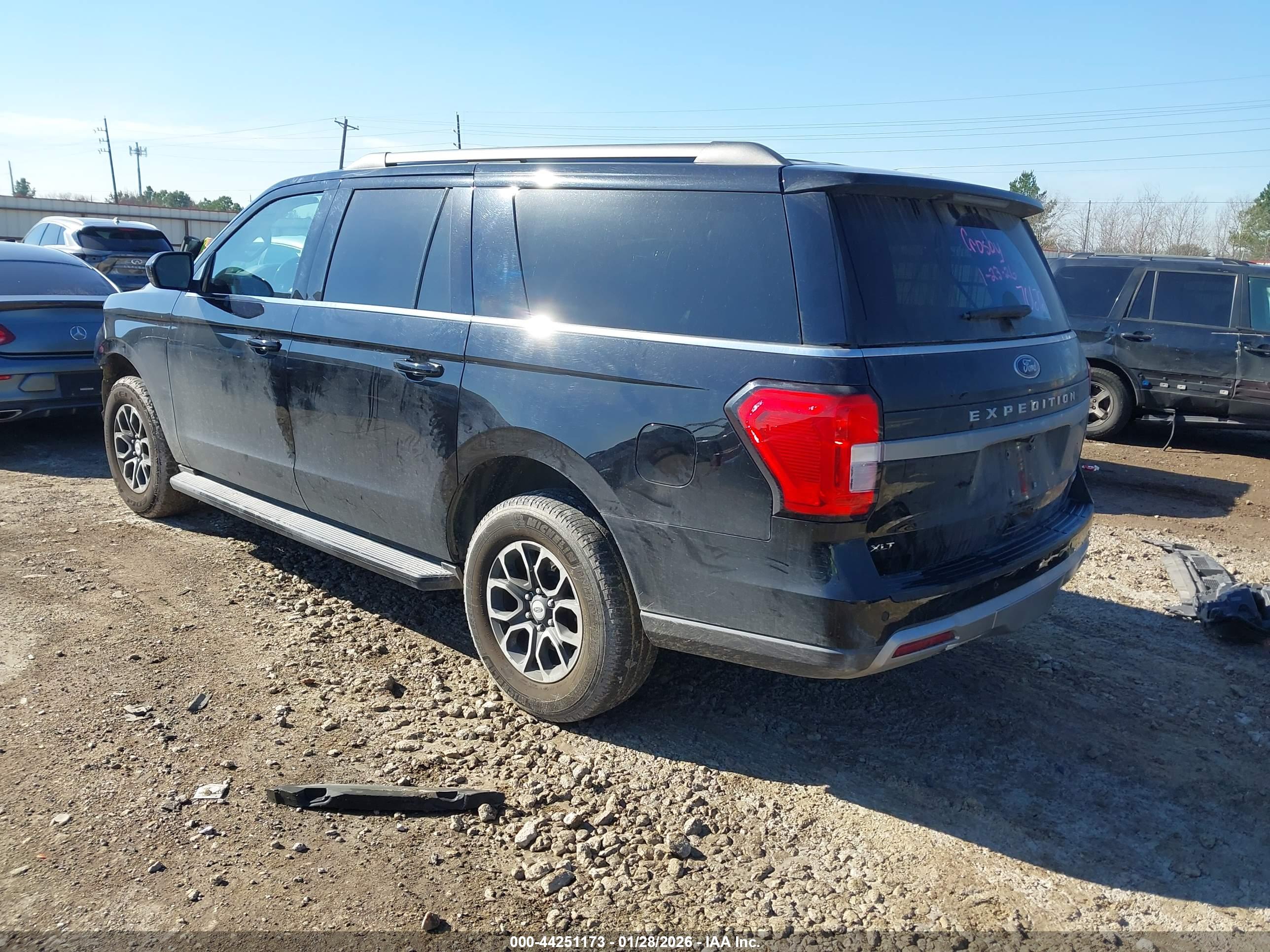 FORD EXPEDITION image 3