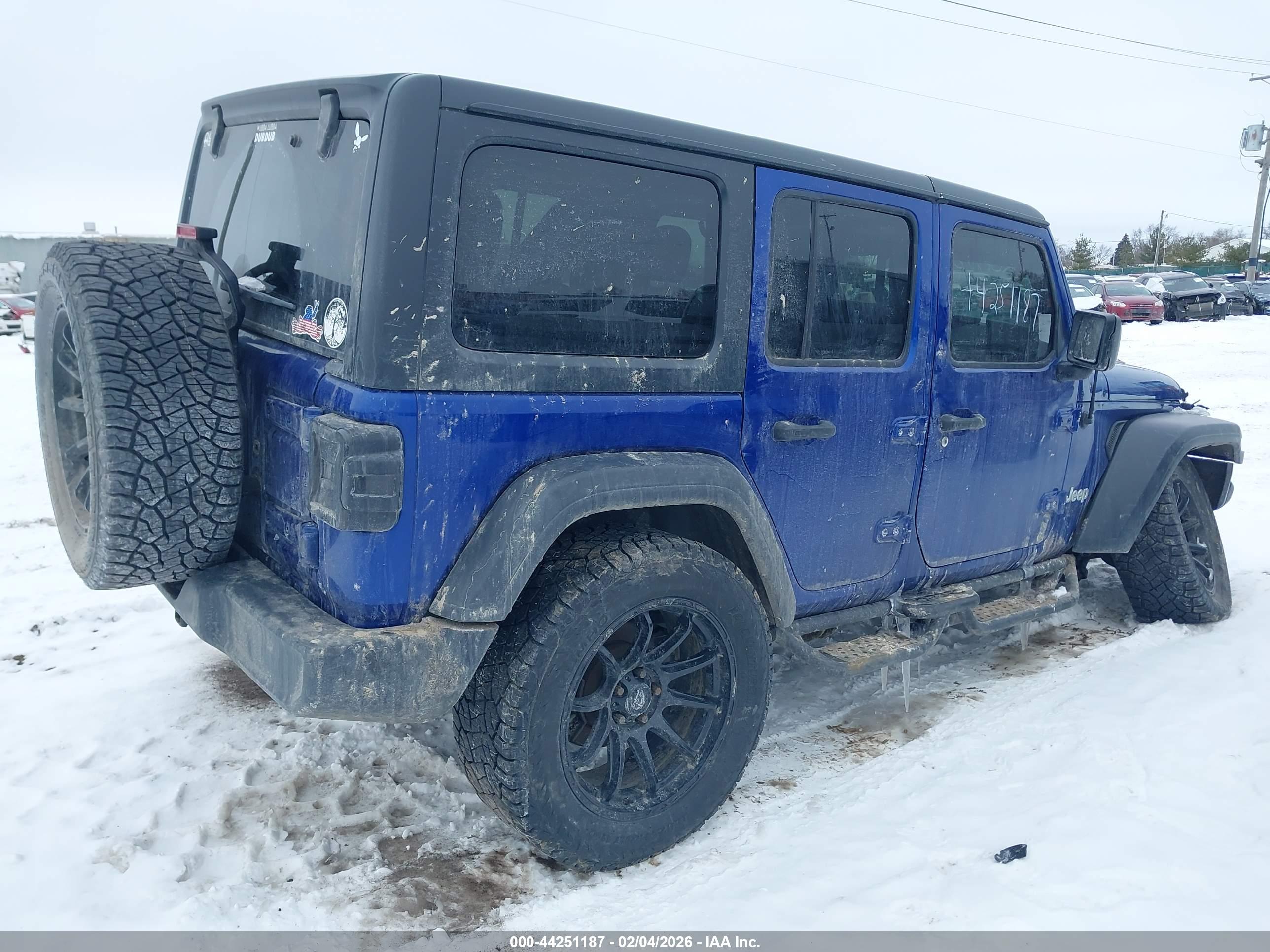JEEP WRANGLER image 4