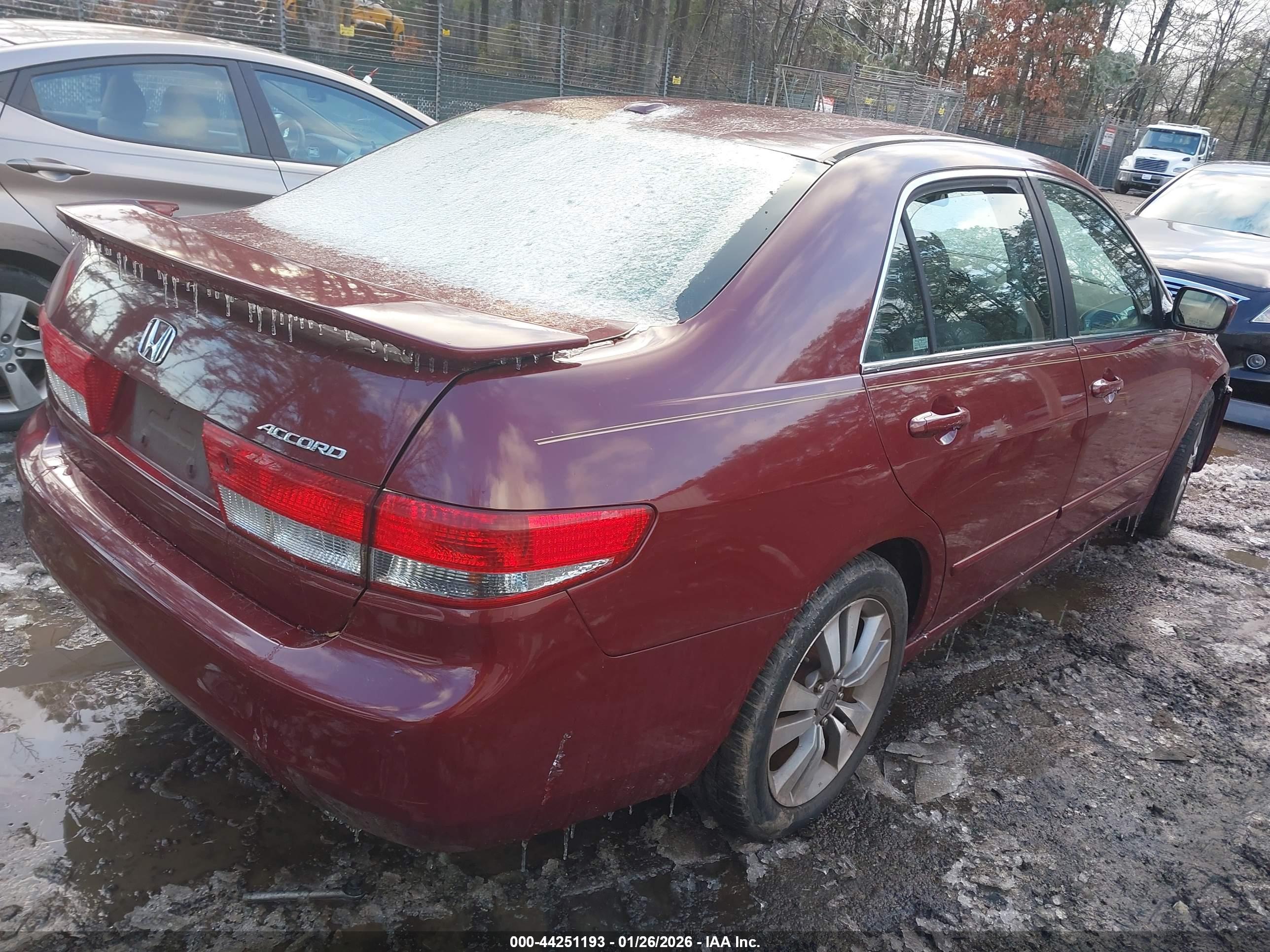 HONDA ACCORD image 4