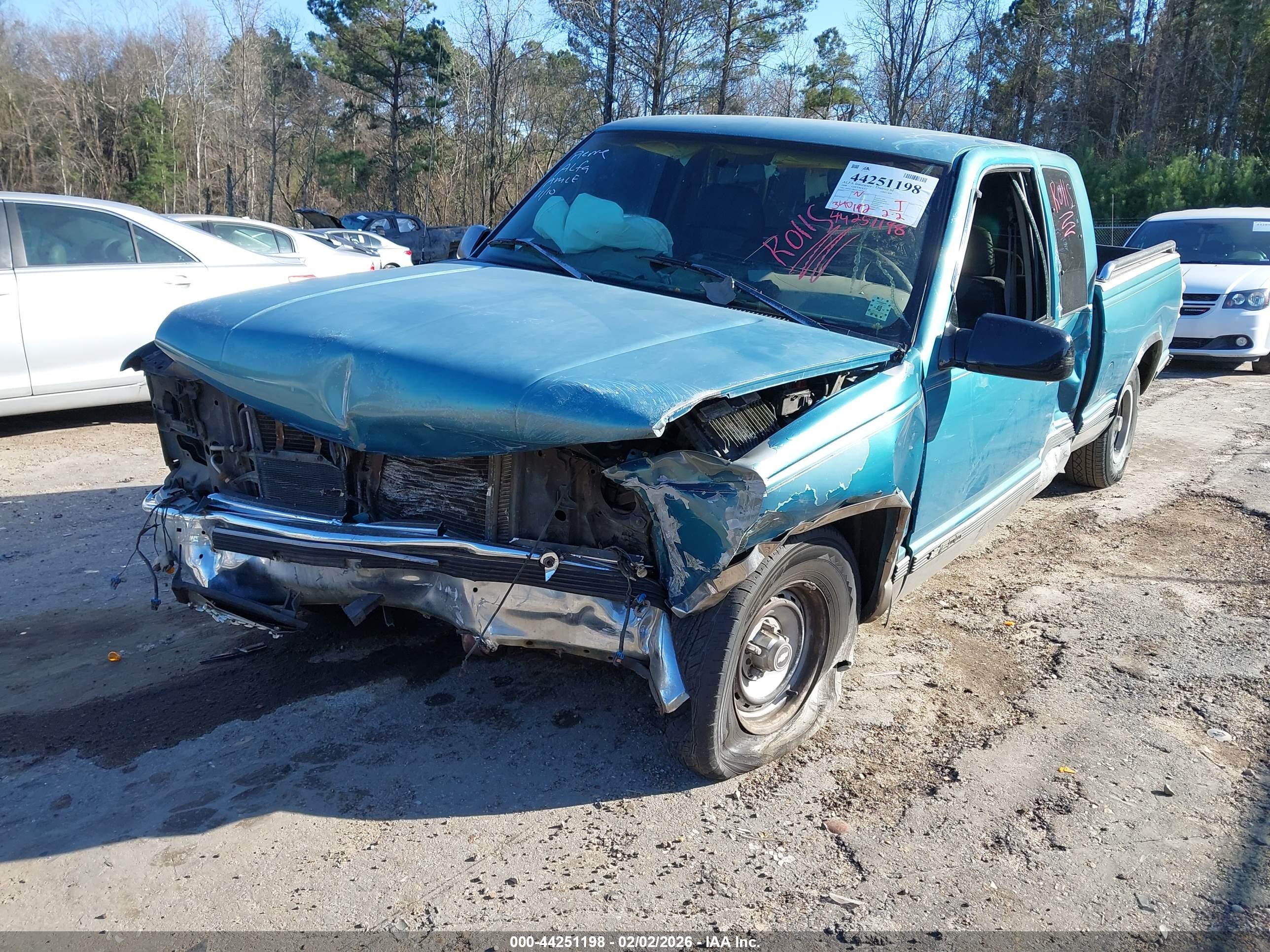 CHEVROLET C1500 image 6