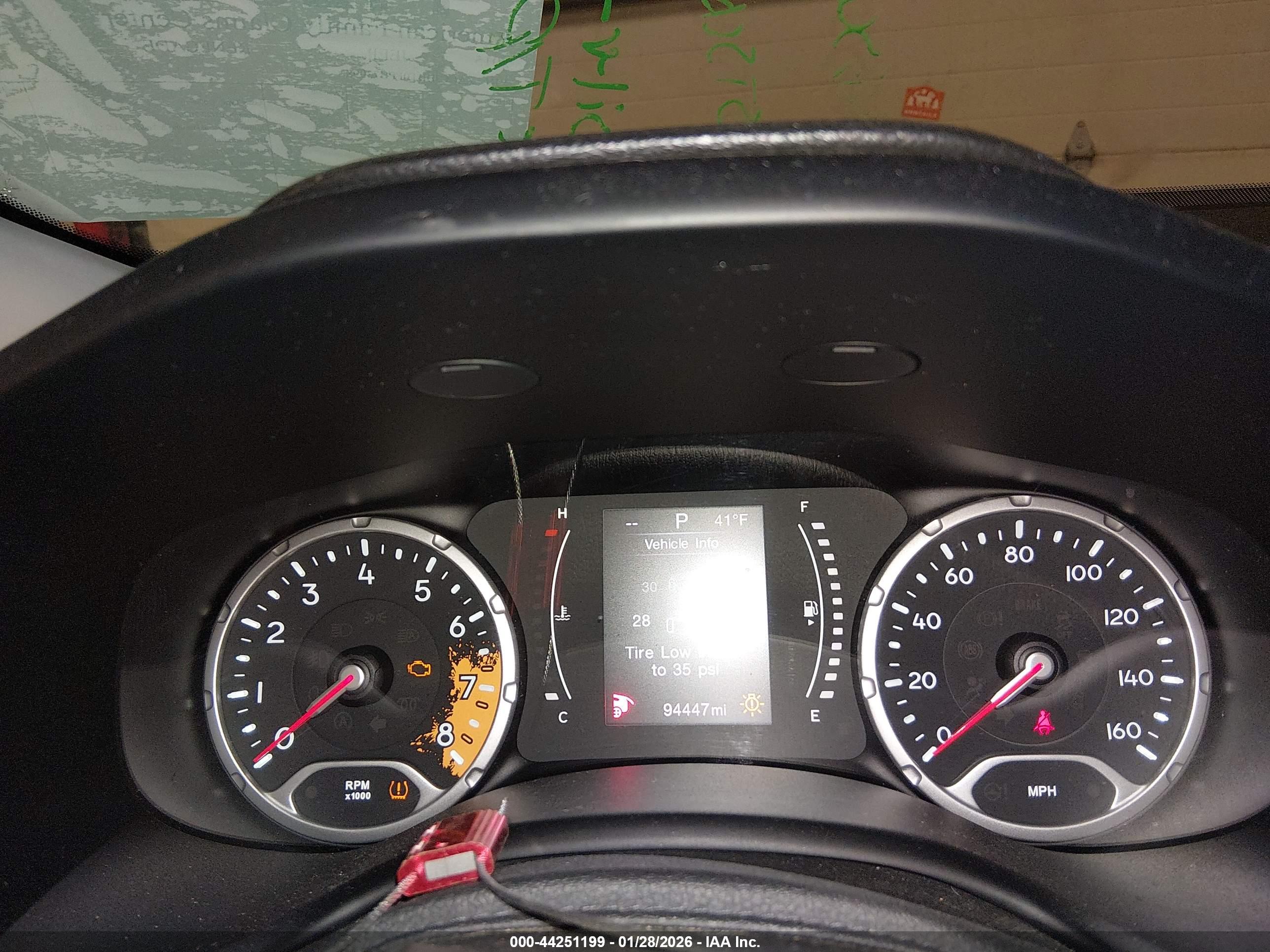 JEEP RENEGADE image 7