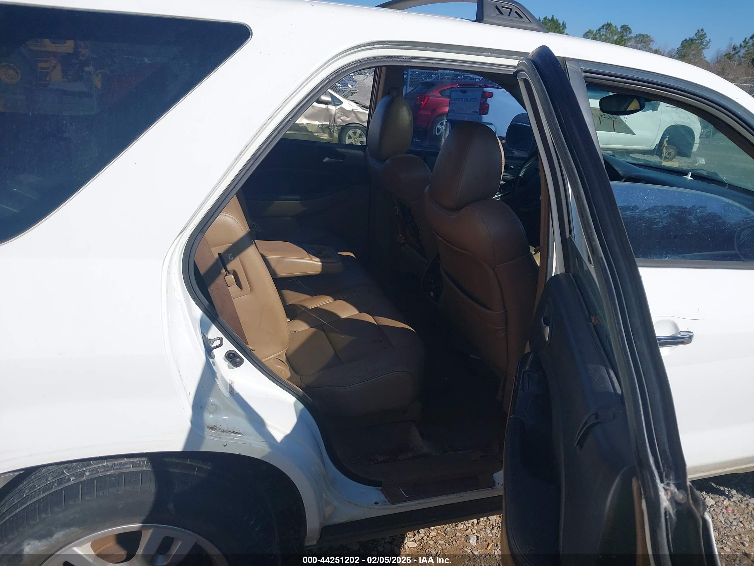 ACURA MDX image 8