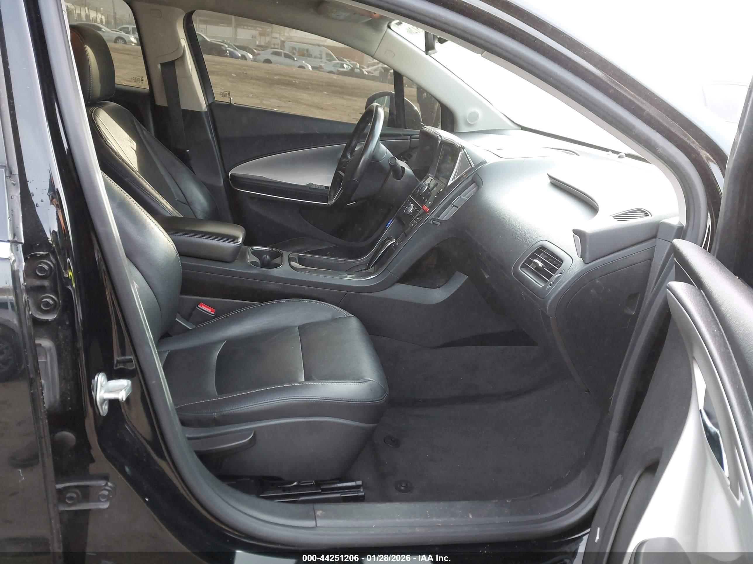CHEVROLET VOLT image 5