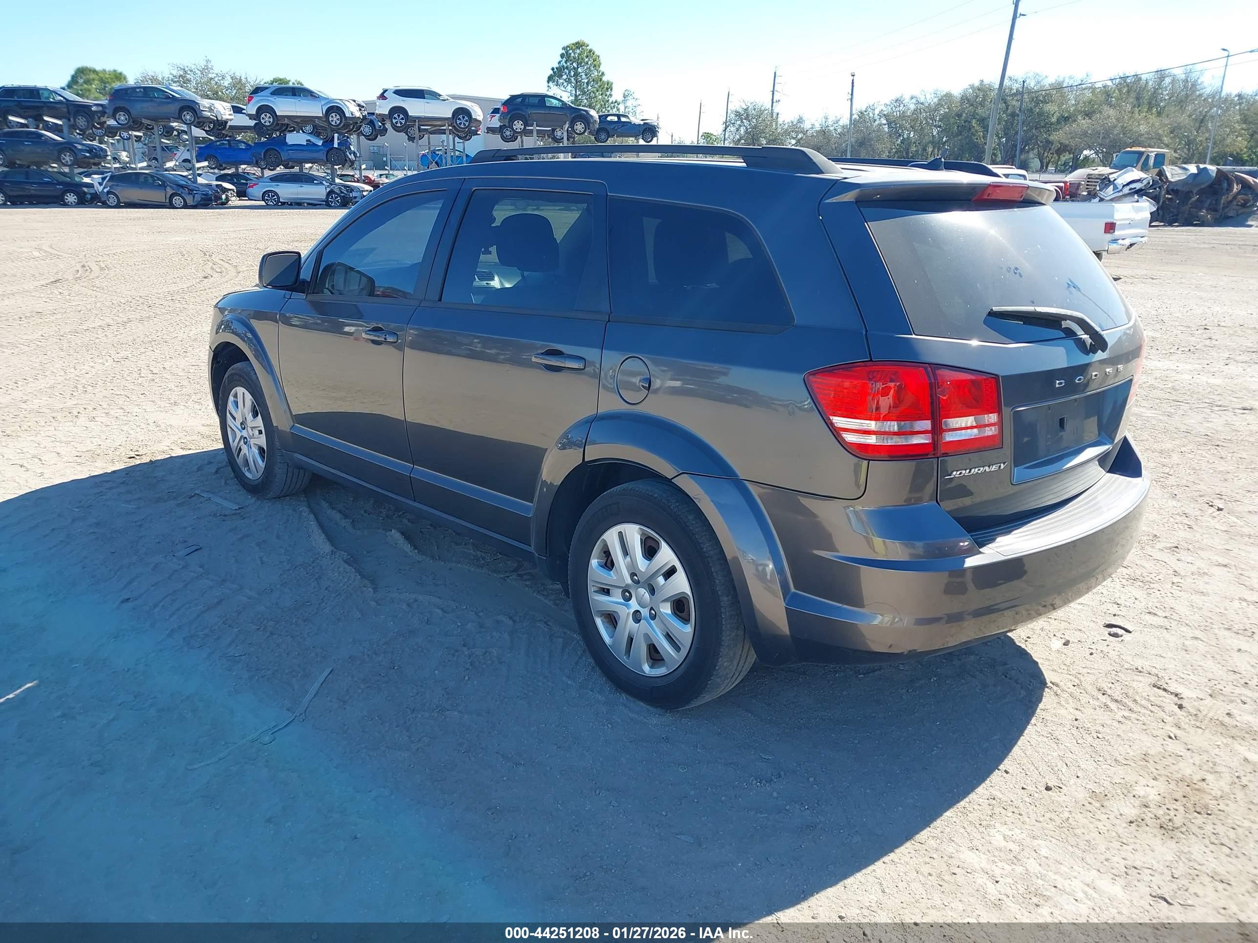 DODGE JOURNEY image 3