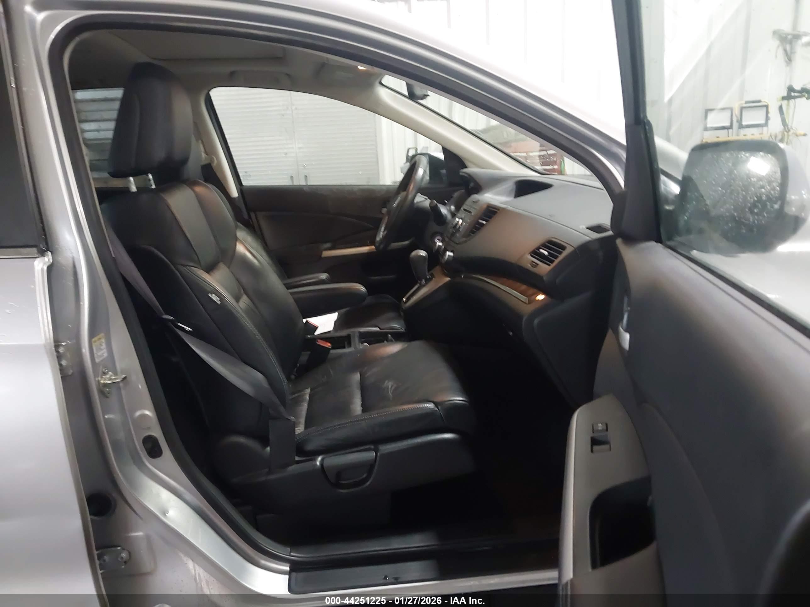HONDA CR-V image 5