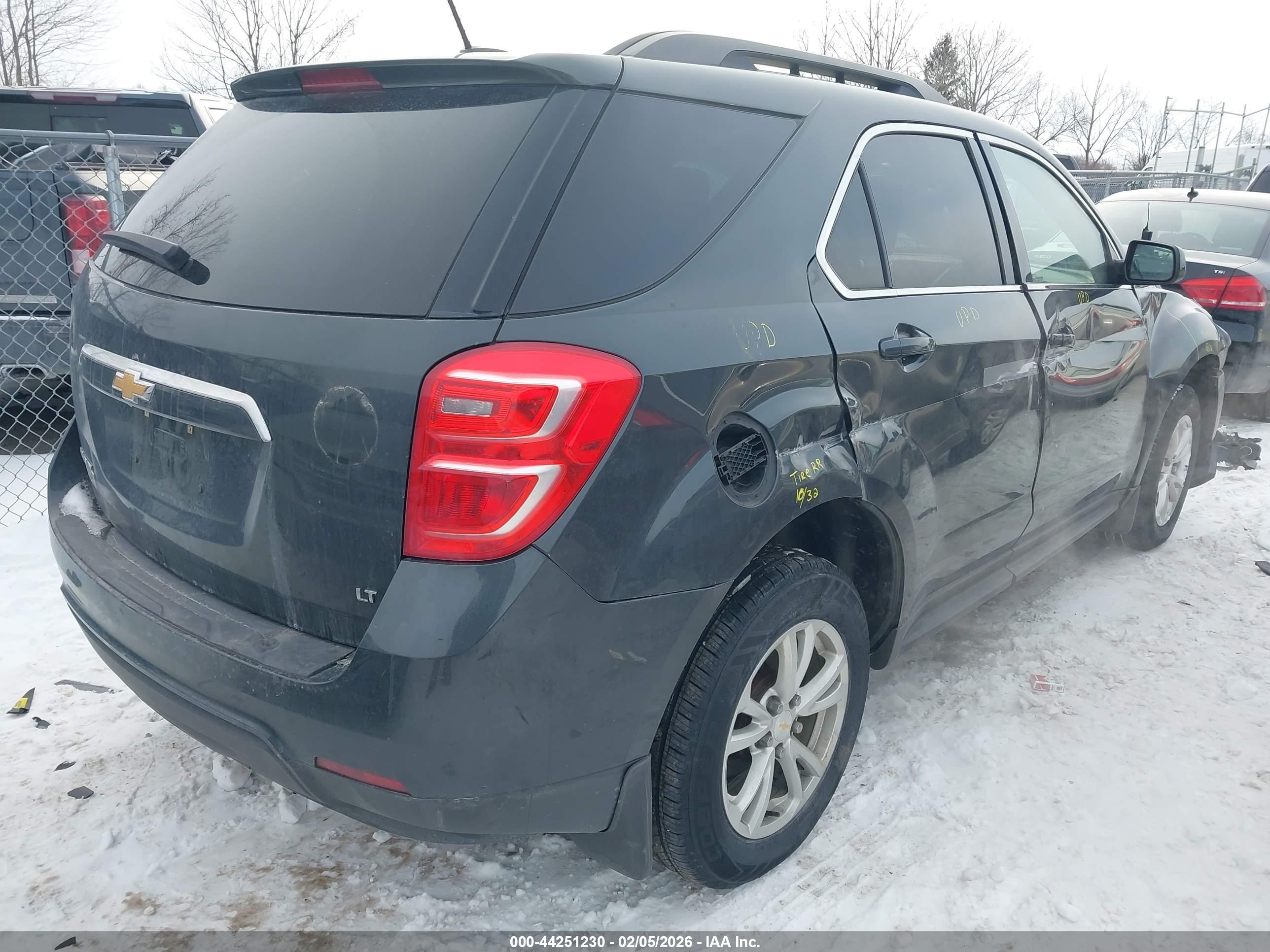 CHEVROLET EQUINOX image 4