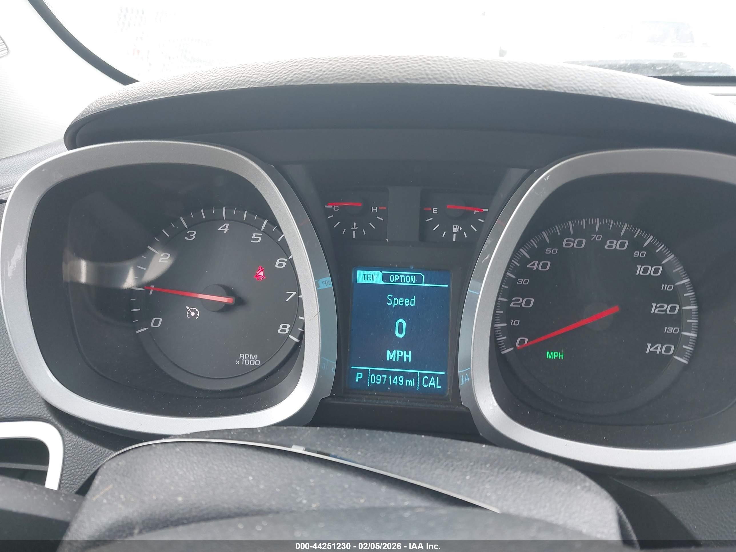 CHEVROLET EQUINOX image 7