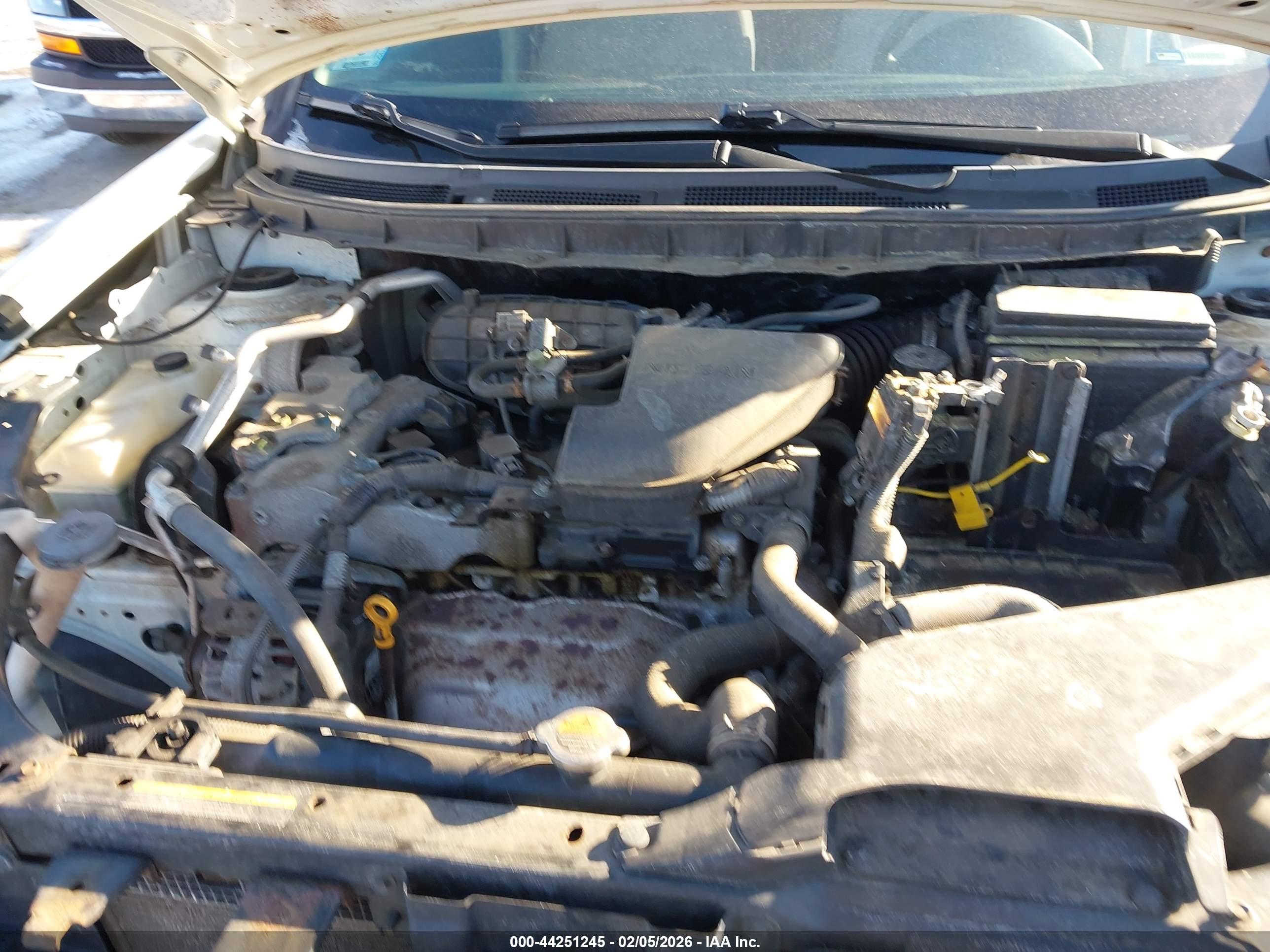 NISSAN ROGUE image 10