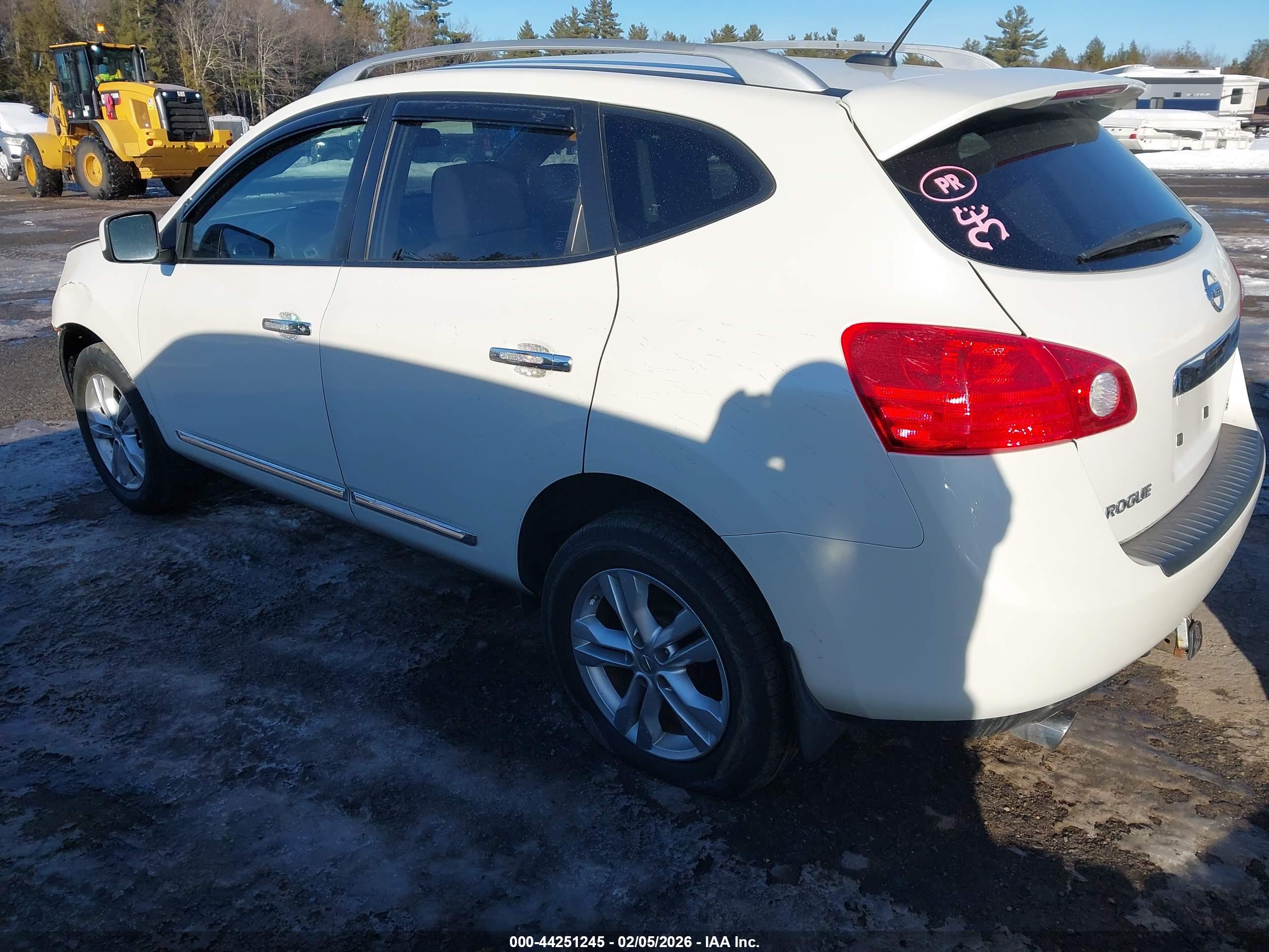 NISSAN ROGUE image 3