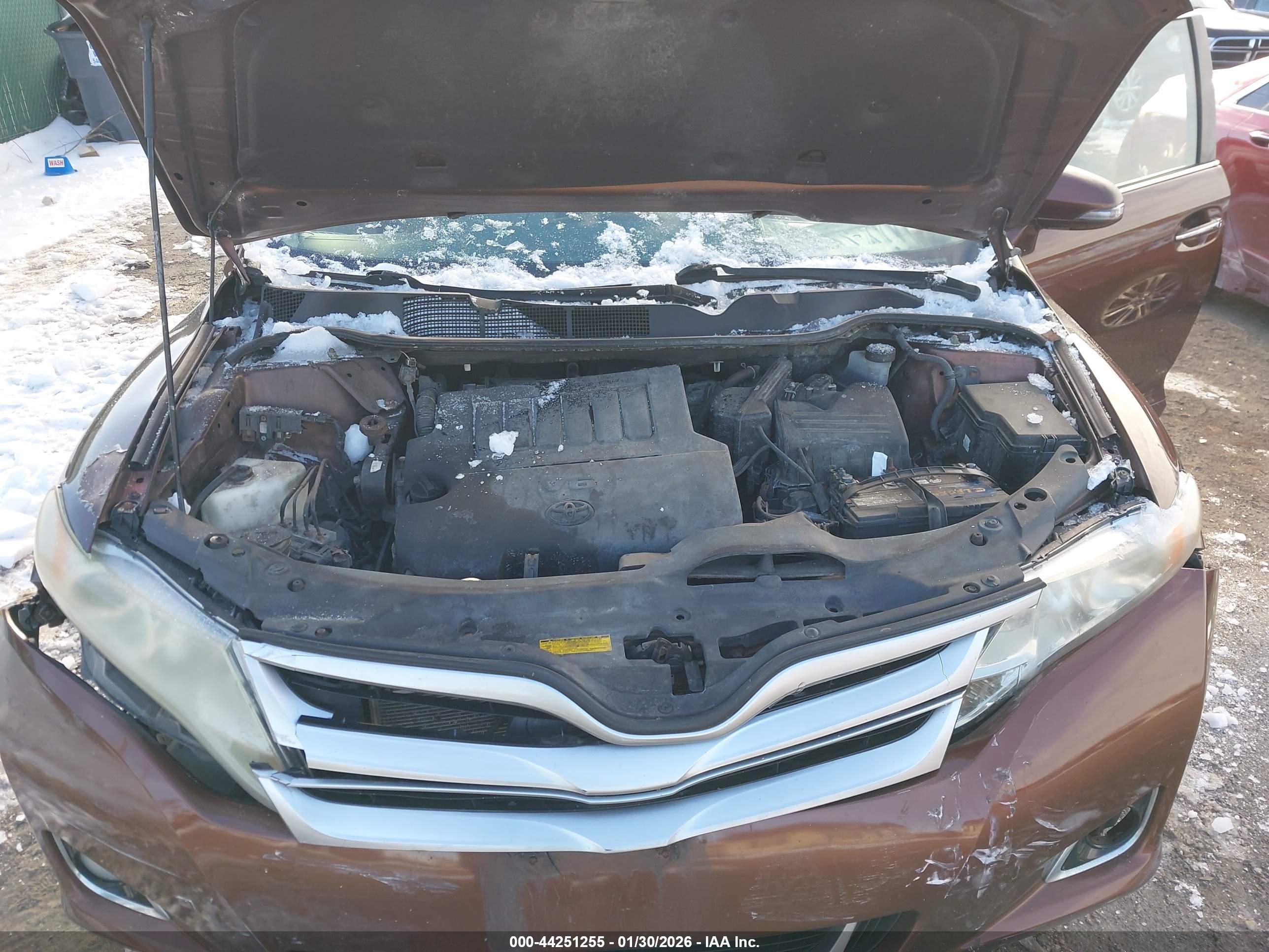 TOYOTA VENZA image 10