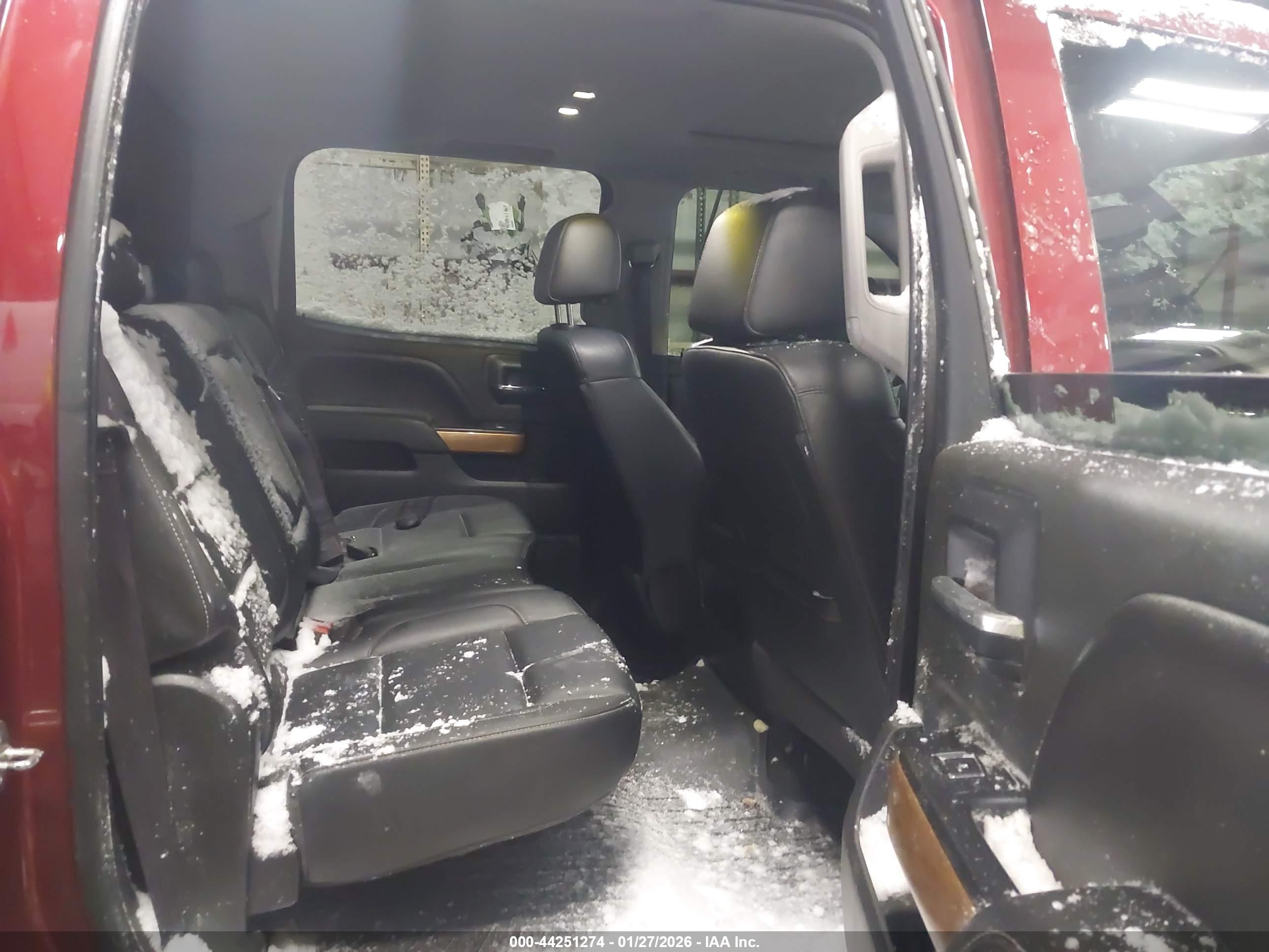 CHEVROLET SILVERADO image 8