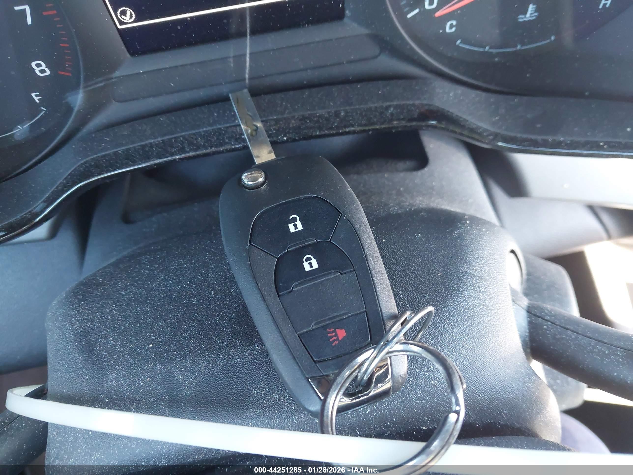 CHEVROLET TRAX image 11