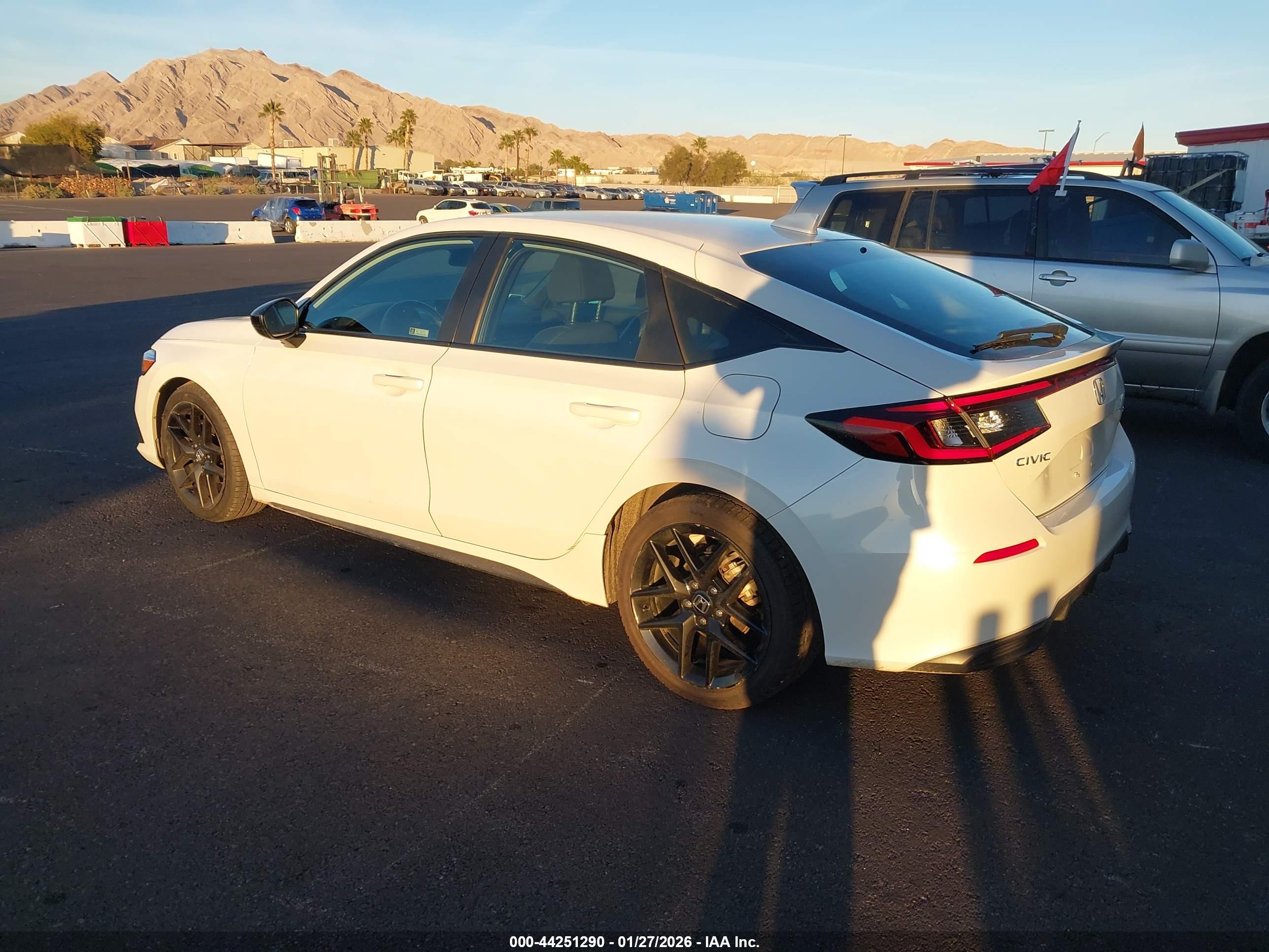 HONDA CIVIC image 3