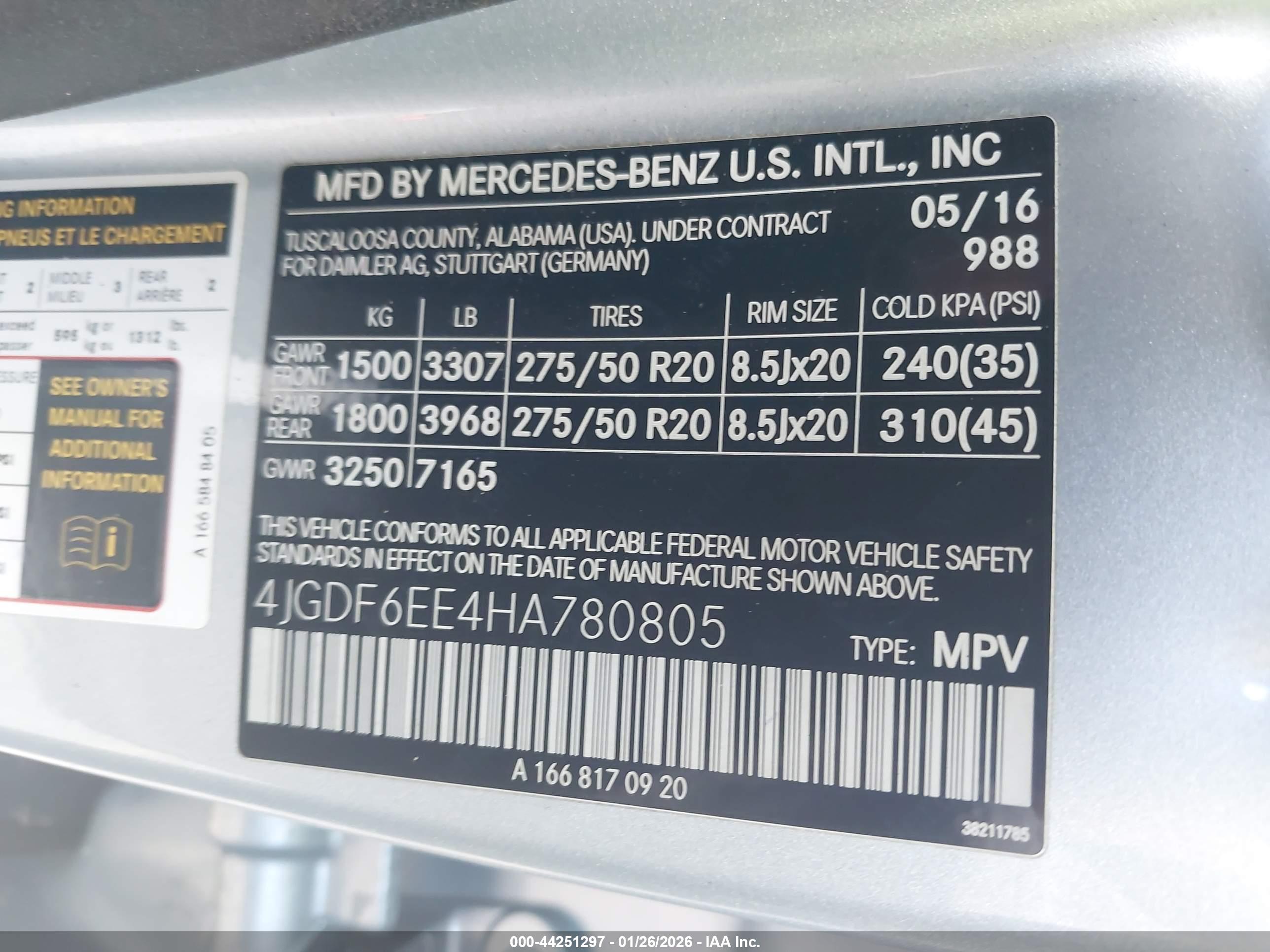 MERCEDES-BENZ GLS image 9