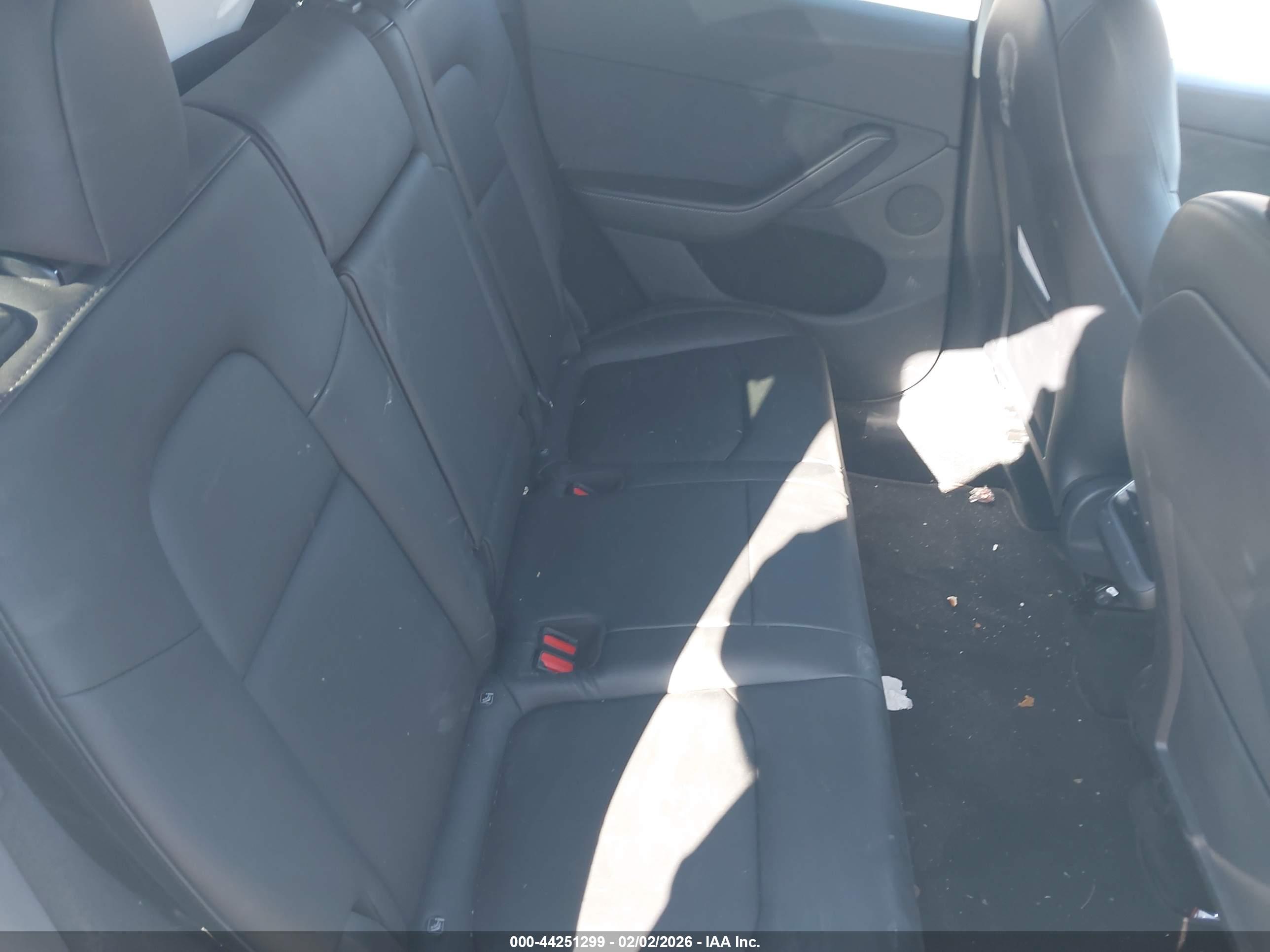 TESLA MODEL image 8
