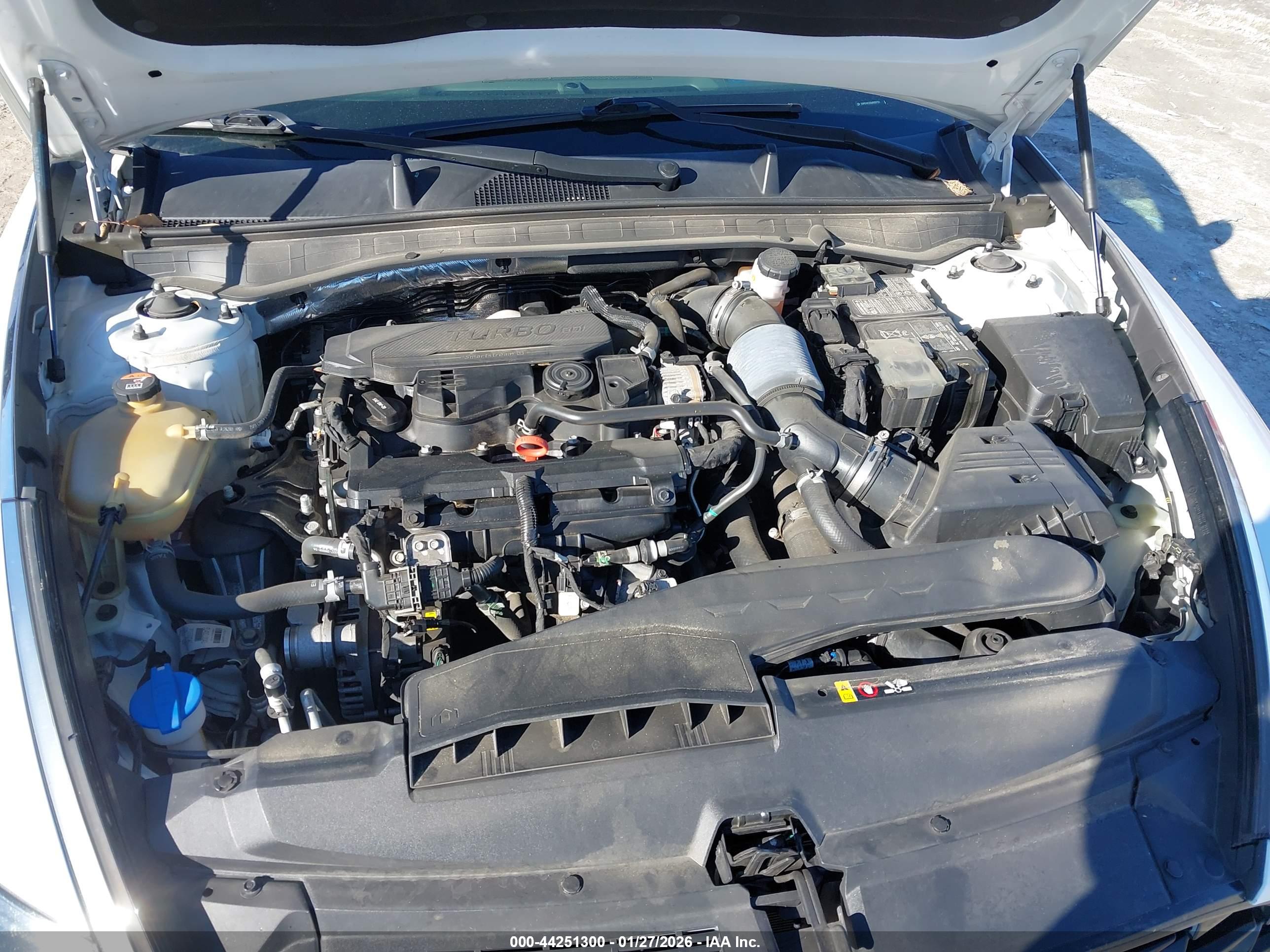 HYUNDAI SONATA image 10
