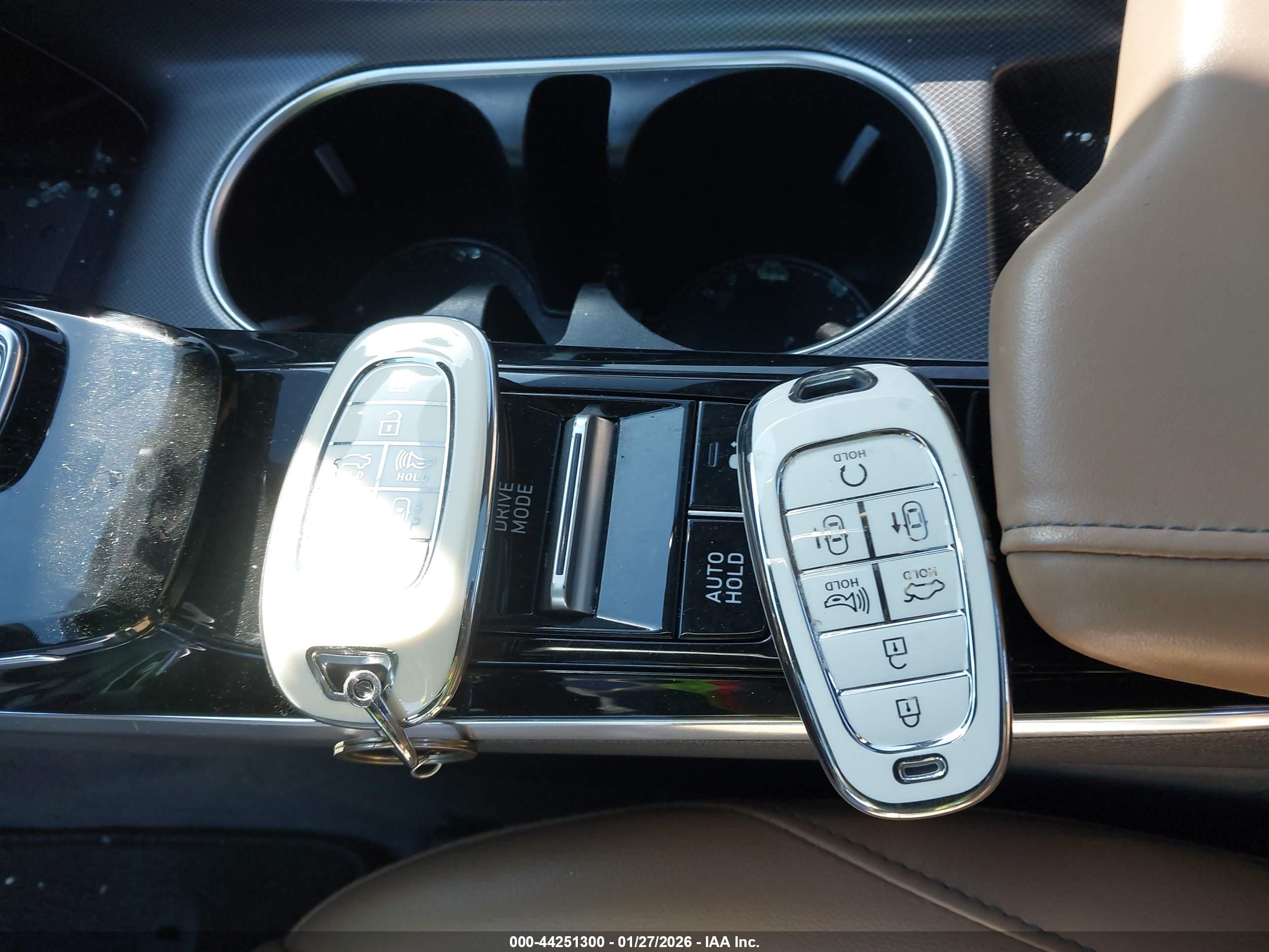 HYUNDAI SONATA image 11