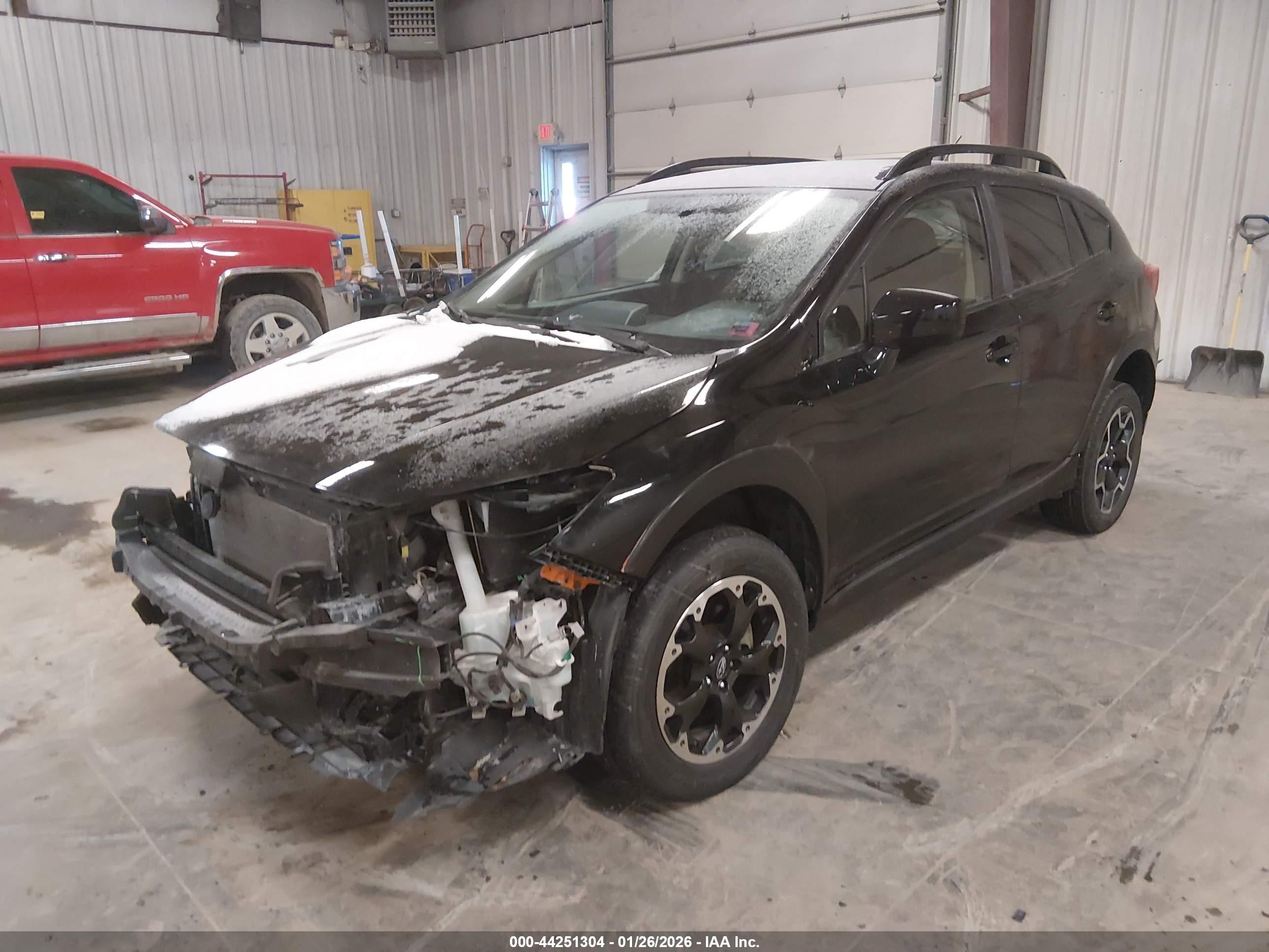 SUBARU CROSSTREK image 2
