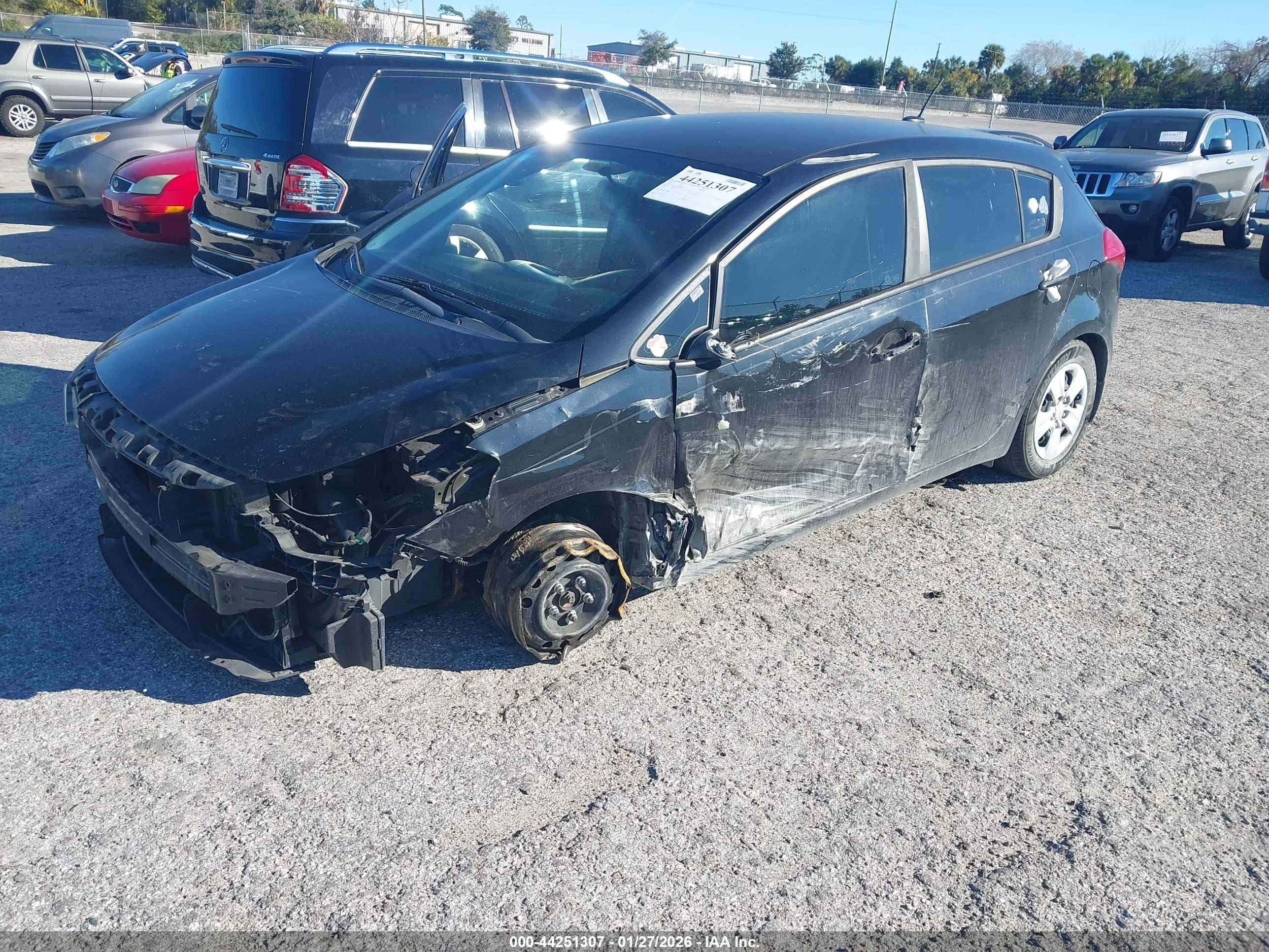 KIA FORTE image 6