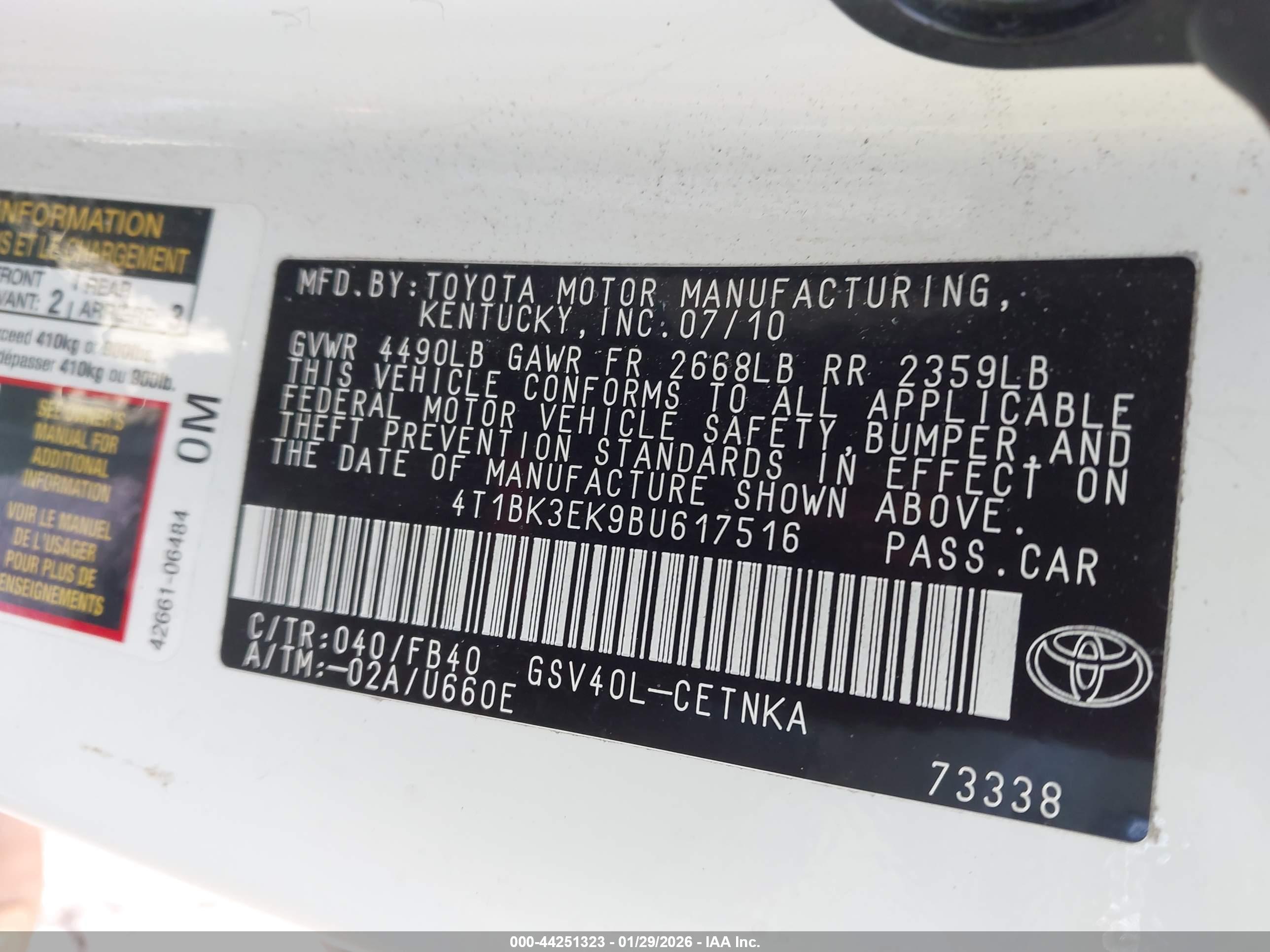 TOYOTA CAMRY image 9