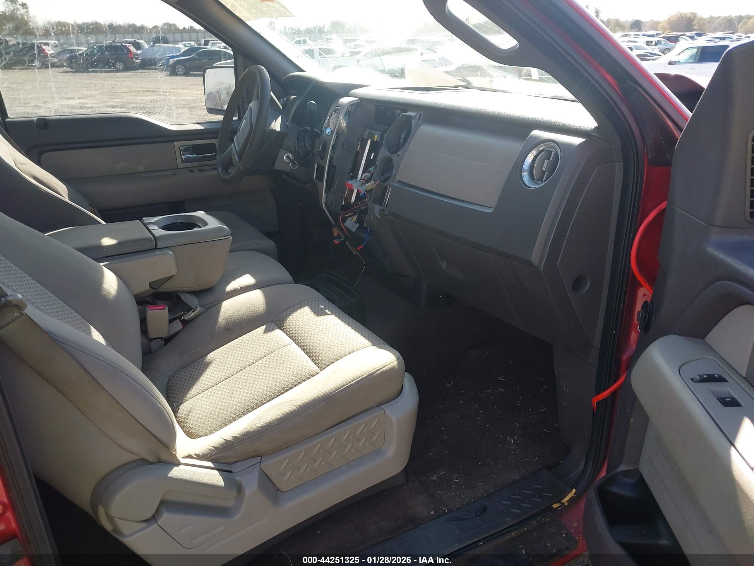 FORD F-150 image 5