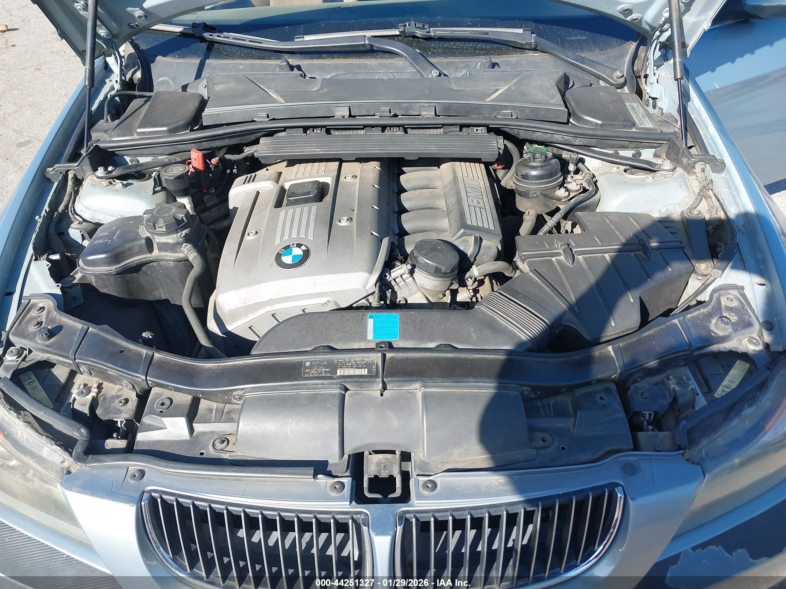 BMW 330I image 10