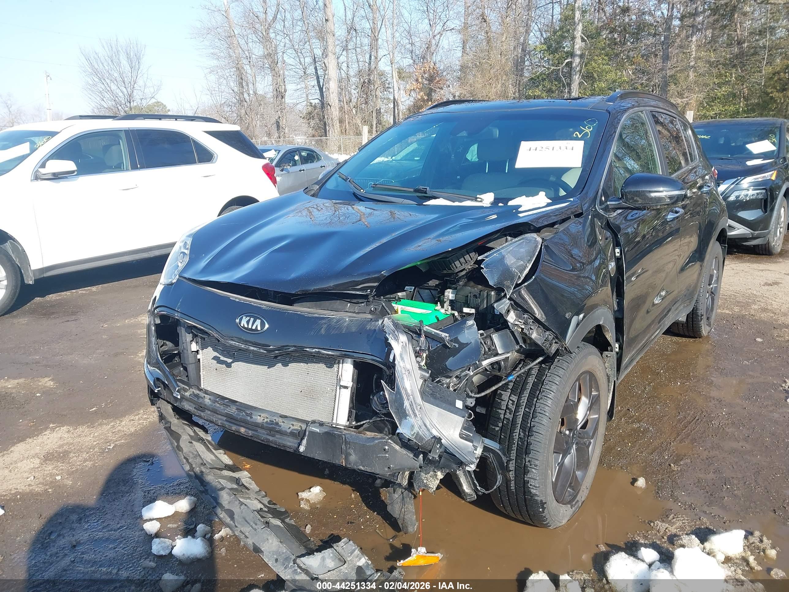 KIA SPORTAGE image 6
