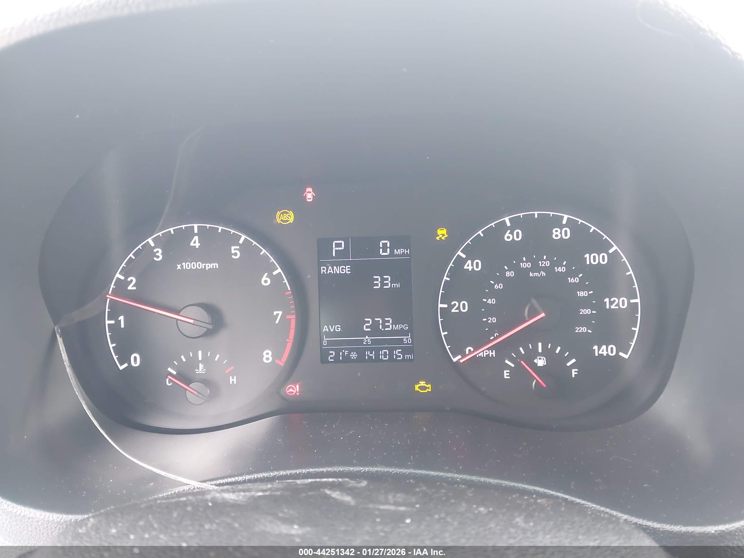 HYUNDAI ACCENT image 7