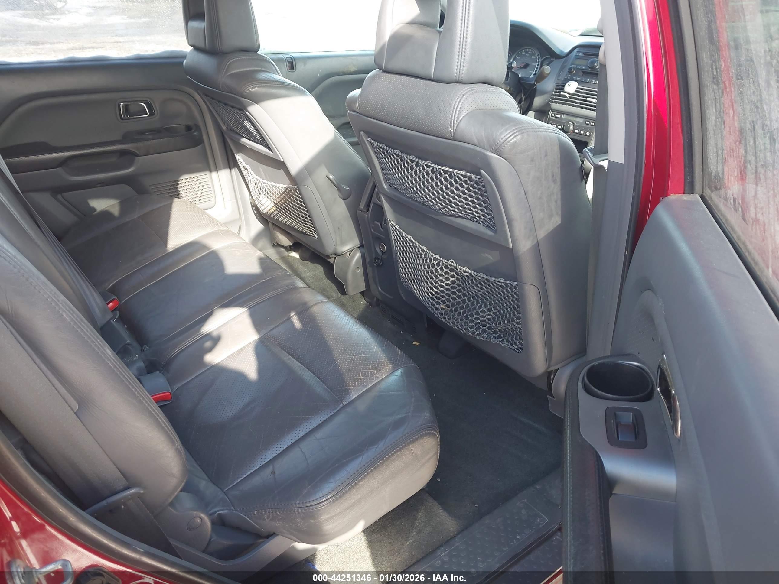 HONDA PILOT image 8