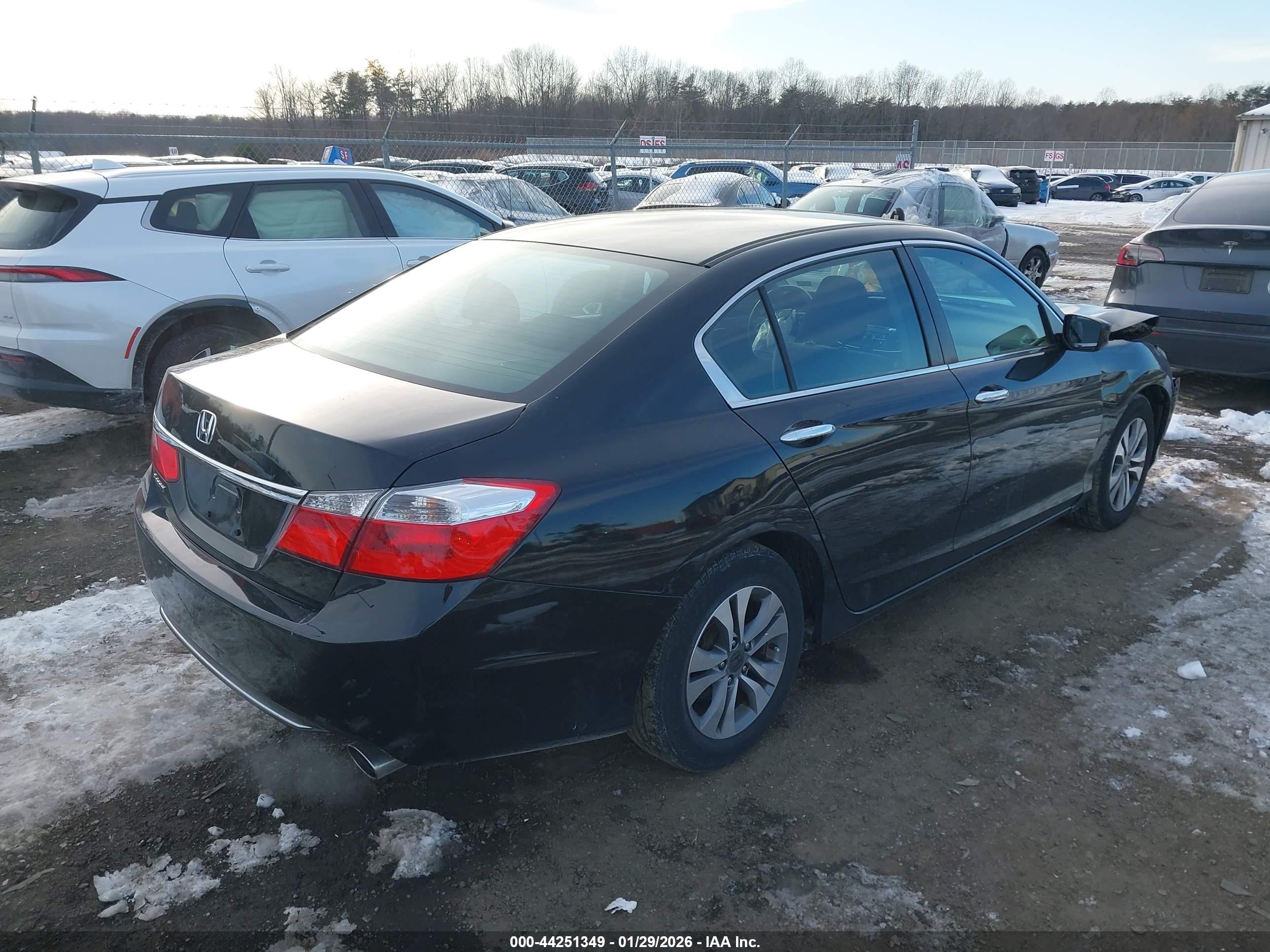 HONDA ACCORD image 4