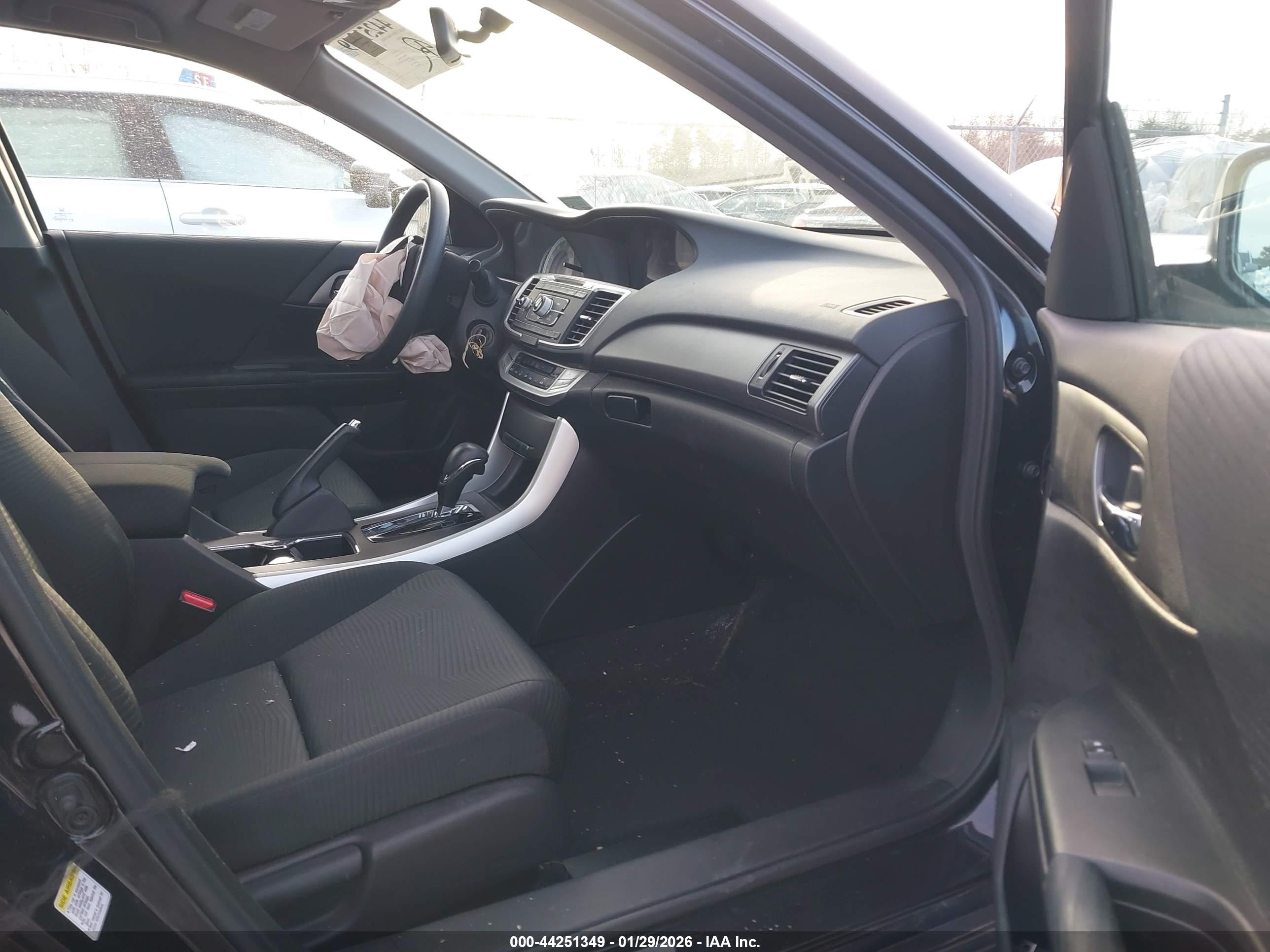 HONDA ACCORD image 5