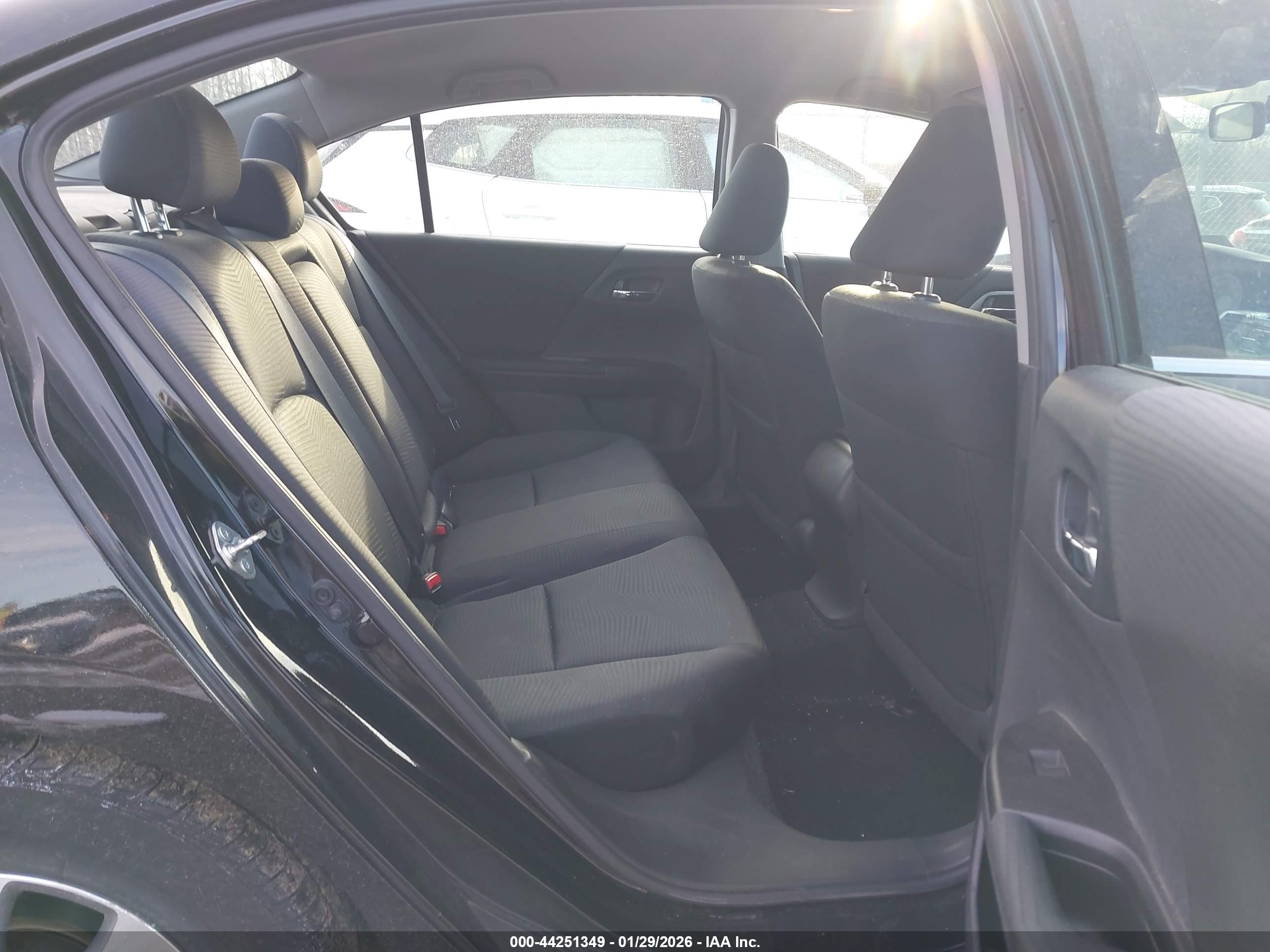 HONDA ACCORD image 8