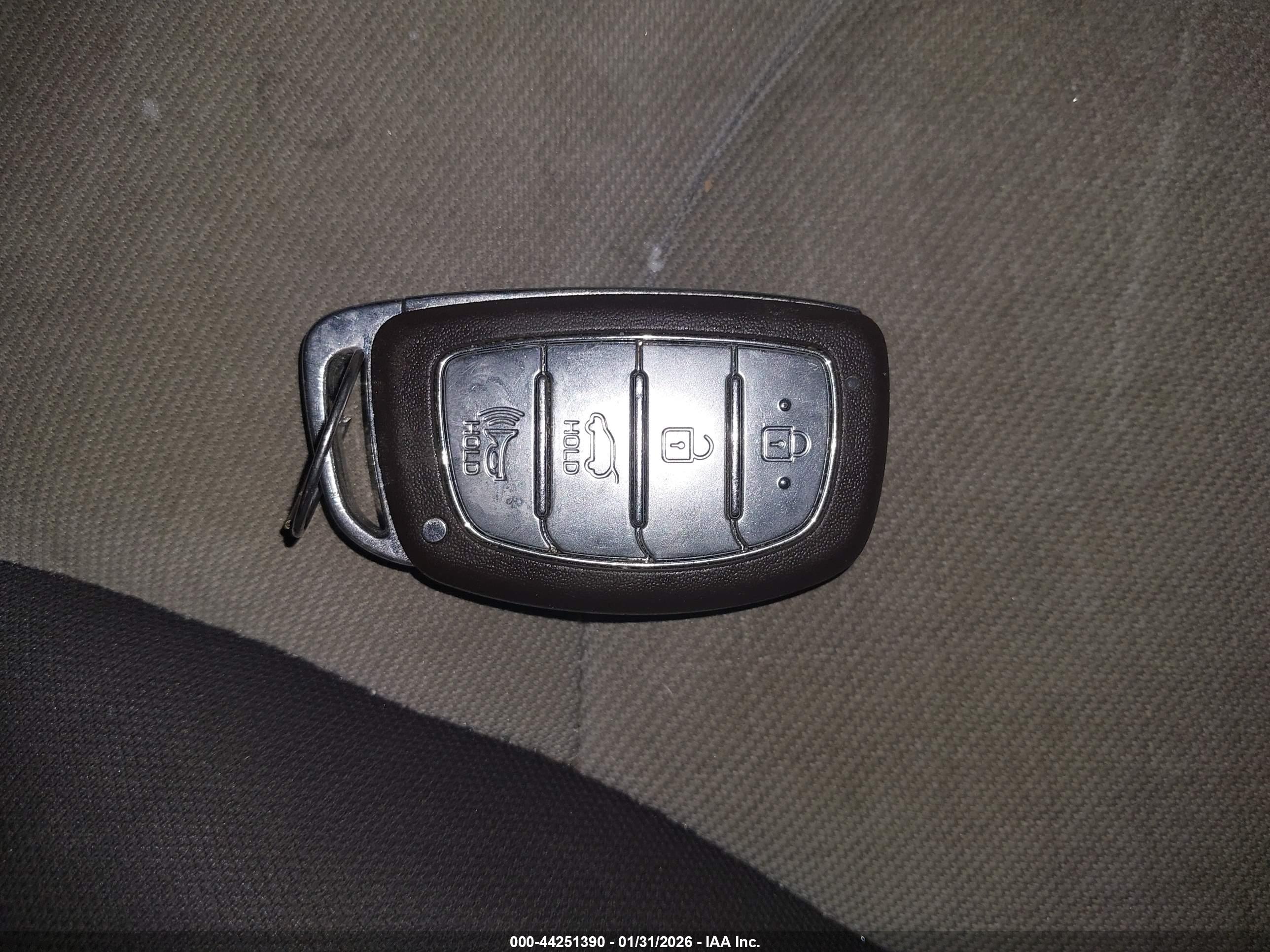 HYUNDAI IONIQ image 11