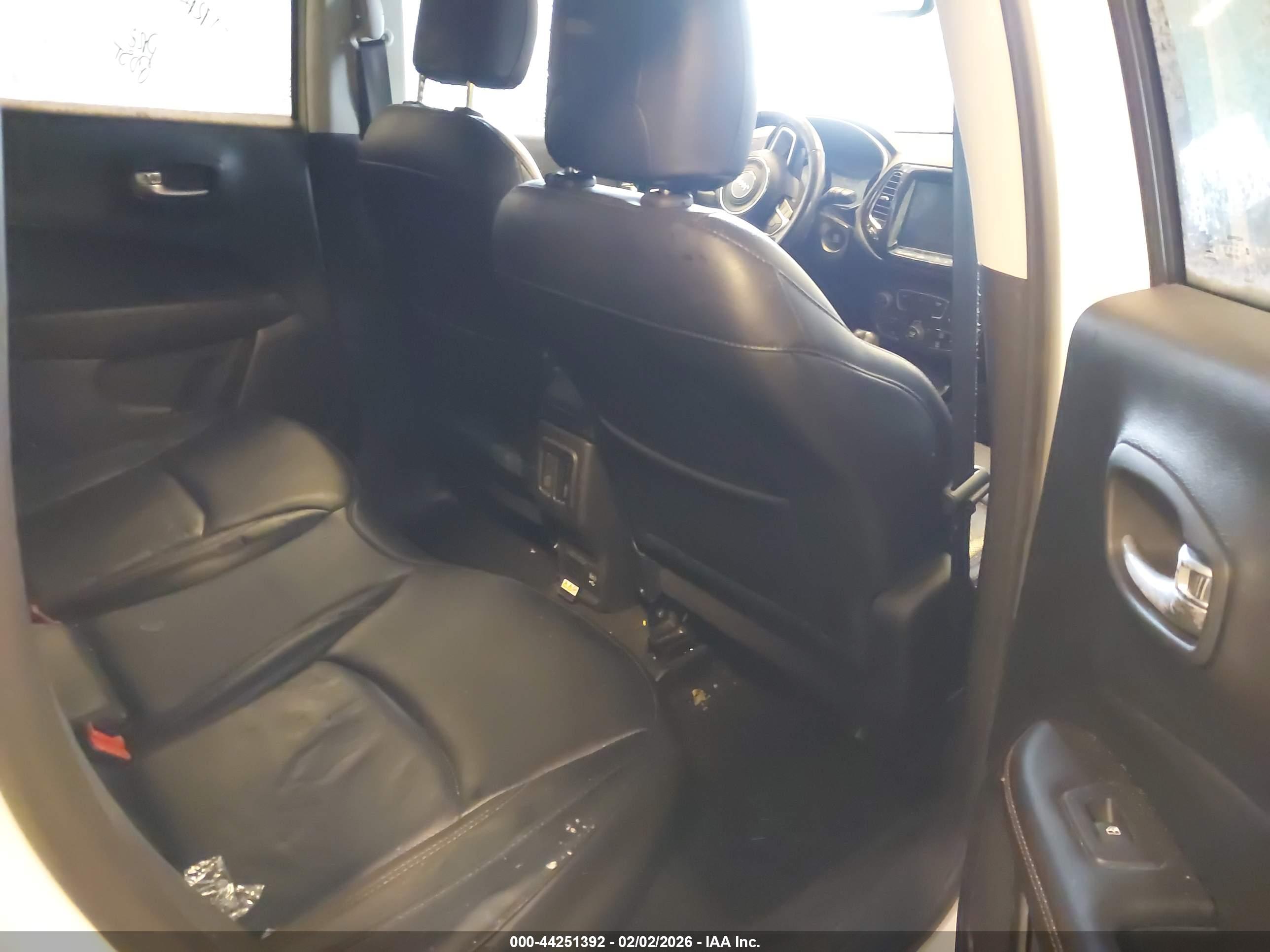 JEEP COMPASS image 8