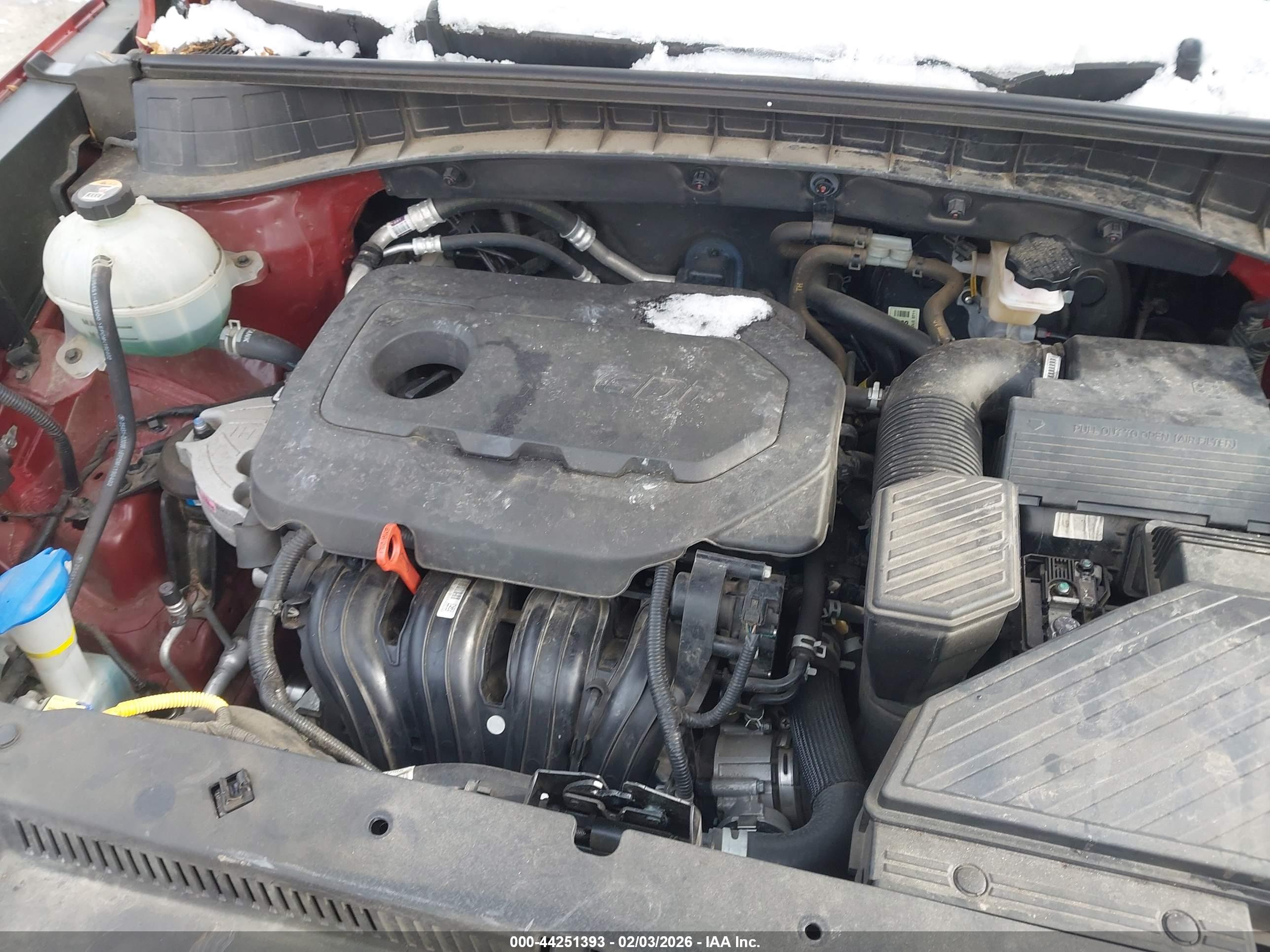 HYUNDAI TUCSON image 10