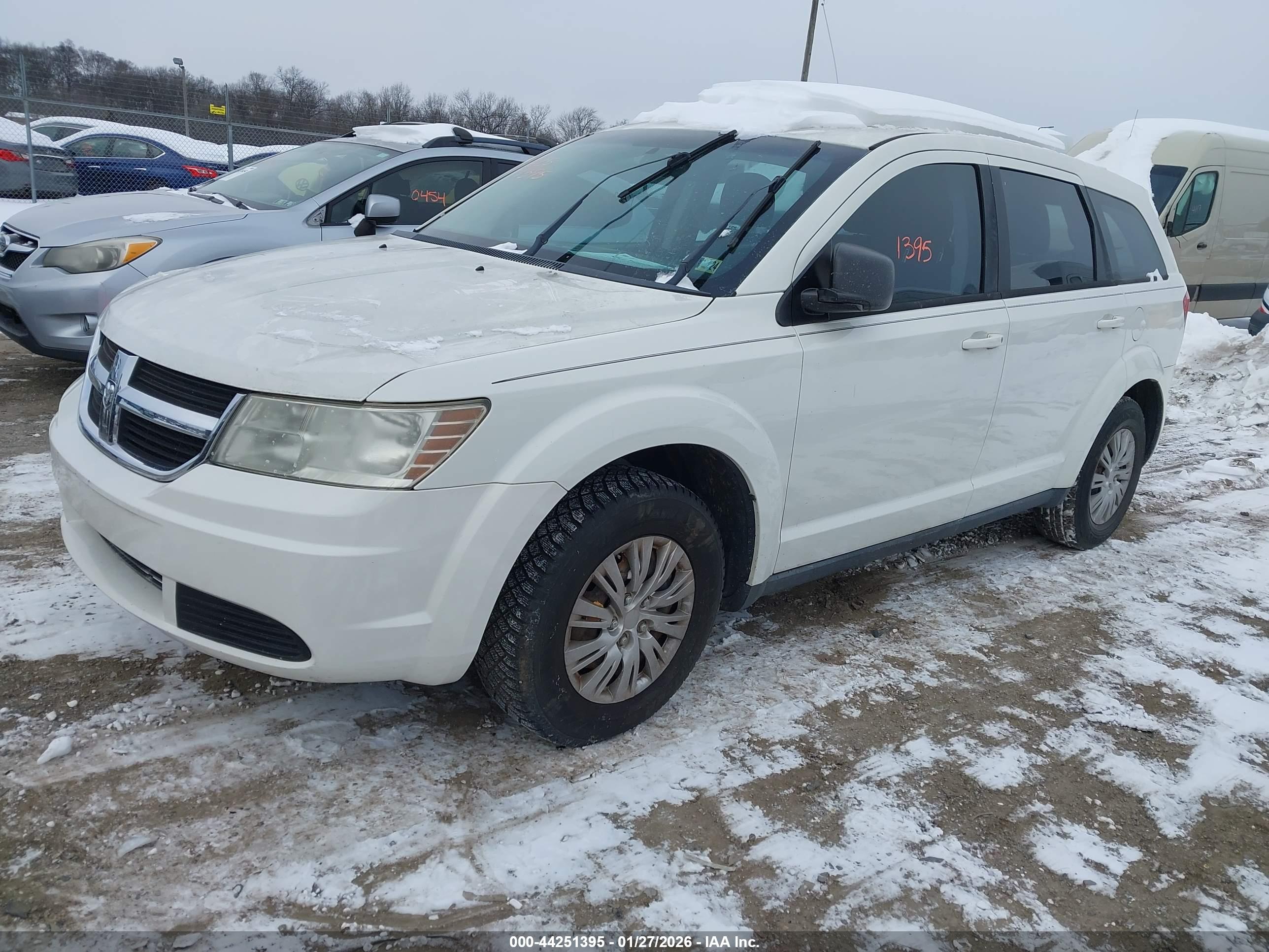 DODGE JOURNEY image 2