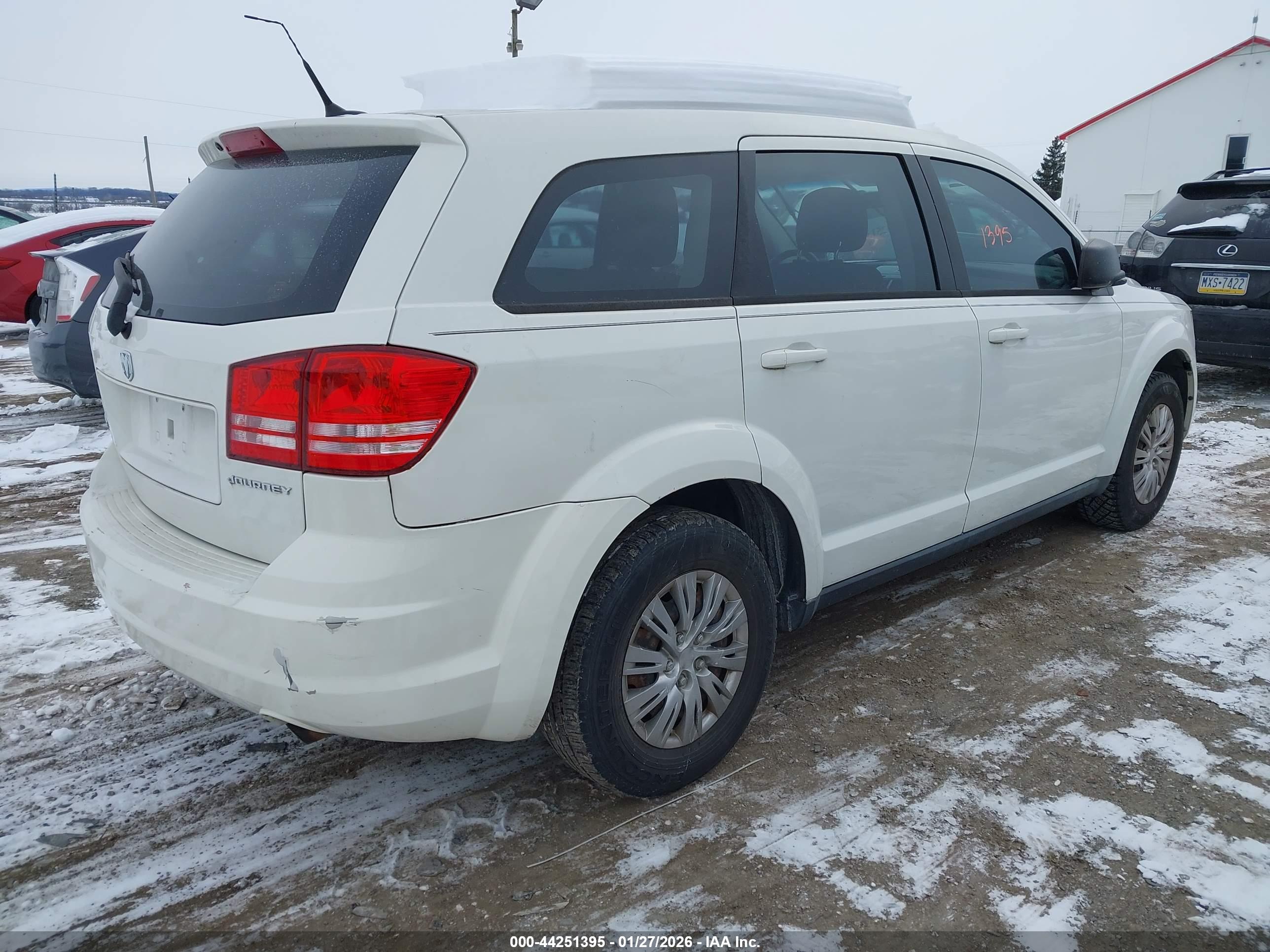 DODGE JOURNEY image 4