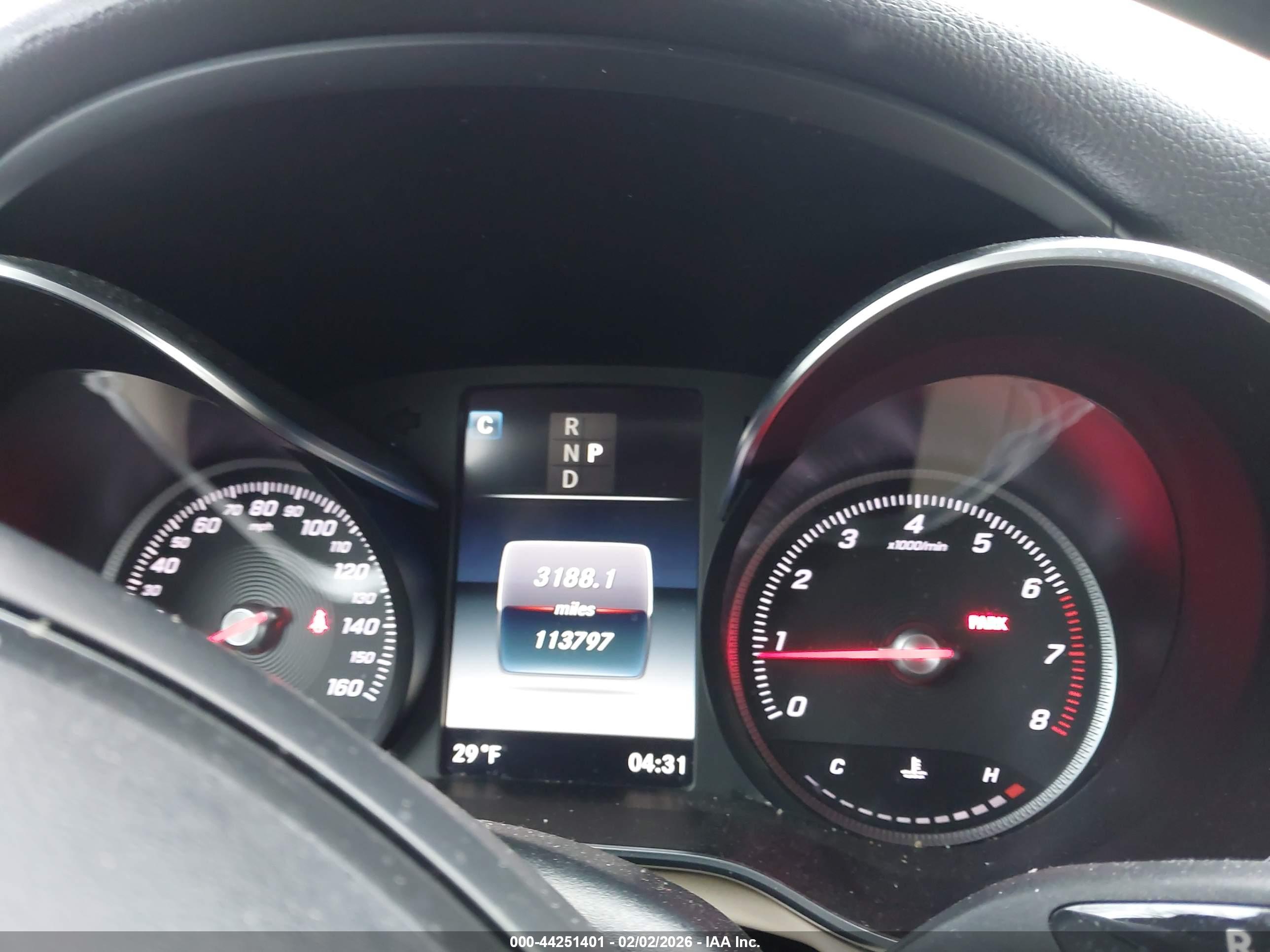 MERCEDES-BENZ GLC image 7