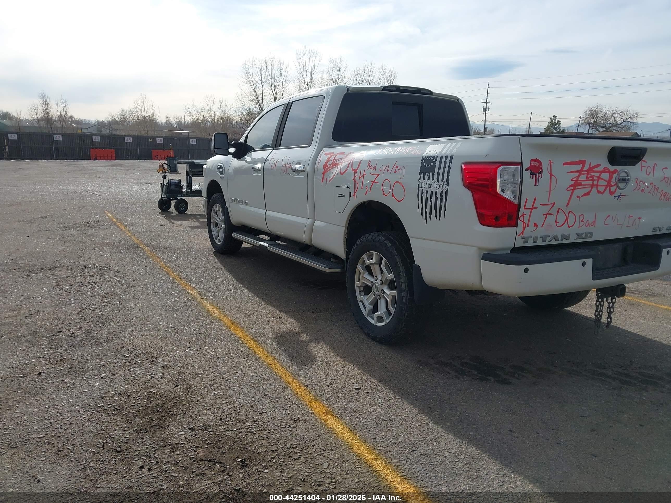 NISSAN TITAN image 3