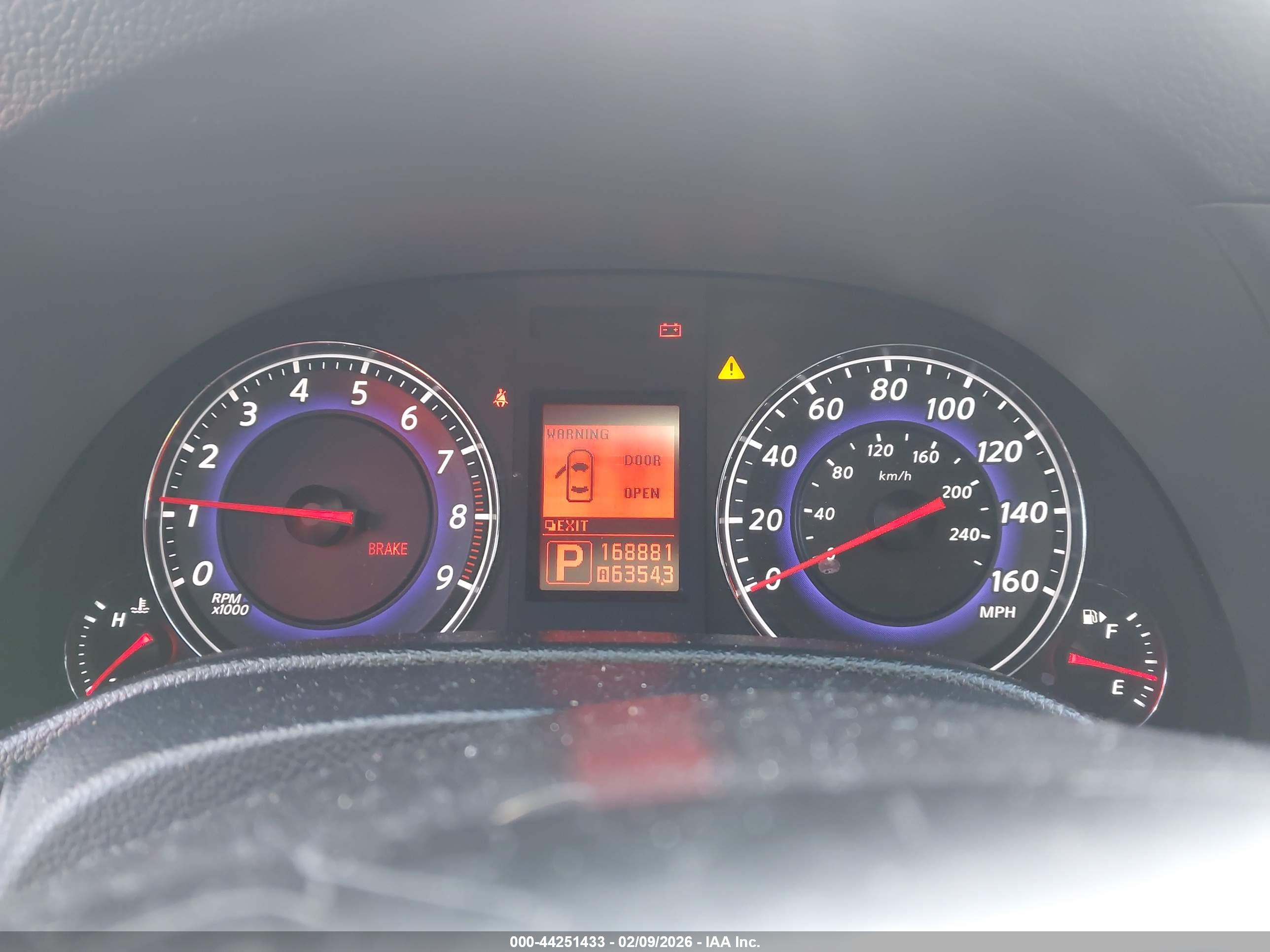 INFINITI G37X image 7