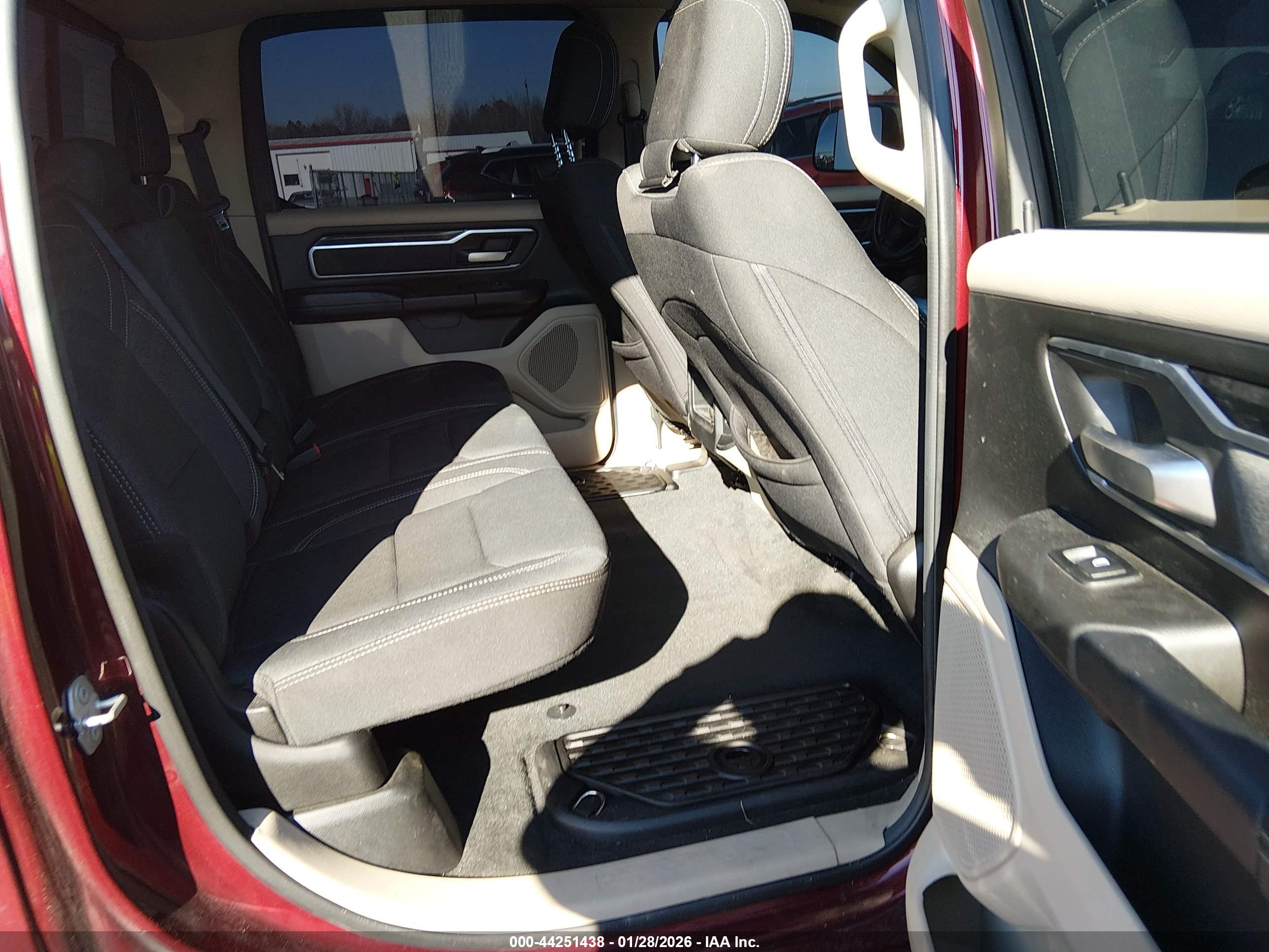RAM 1500 image 8