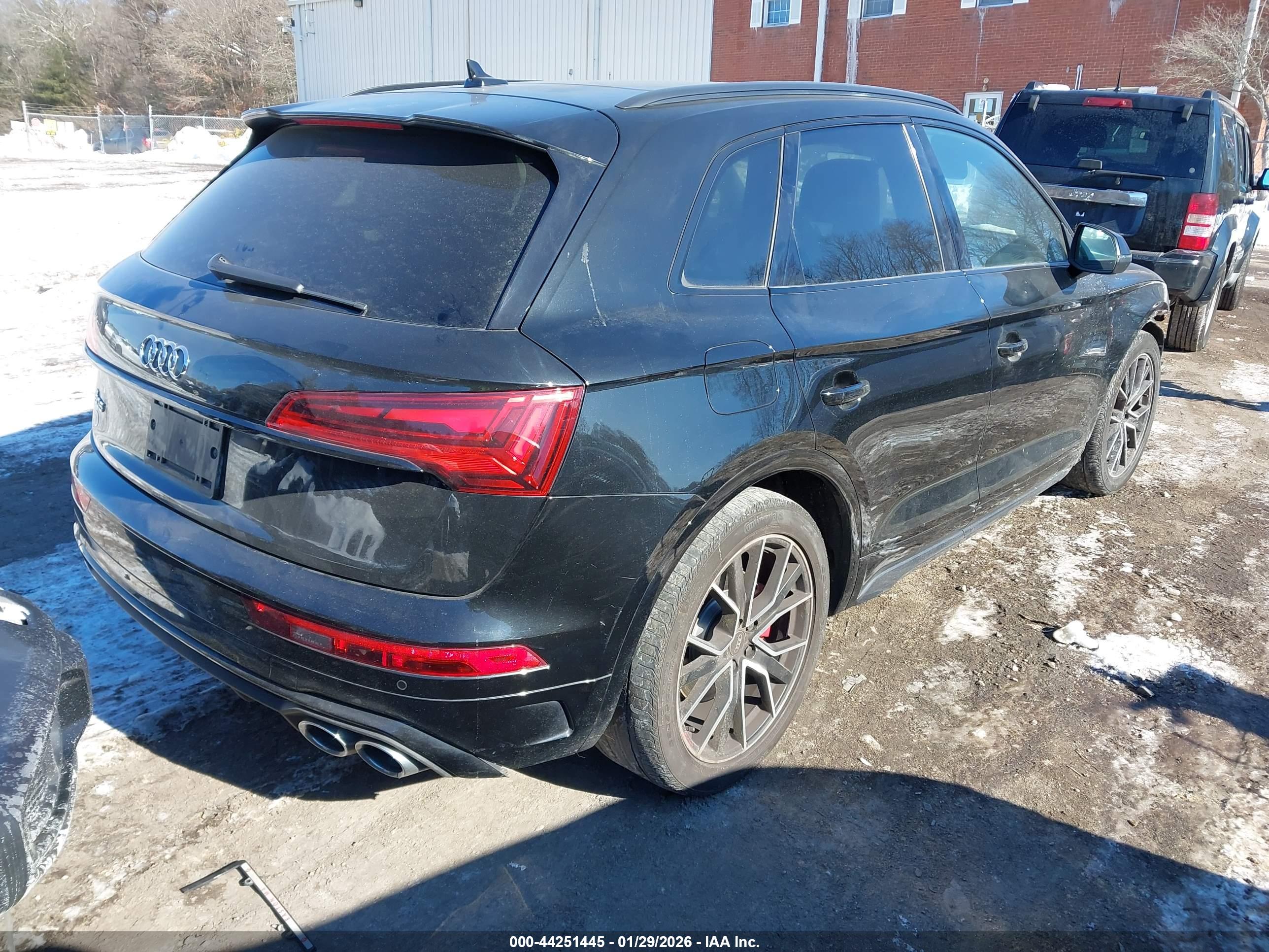 AUDI SQ5 image 4