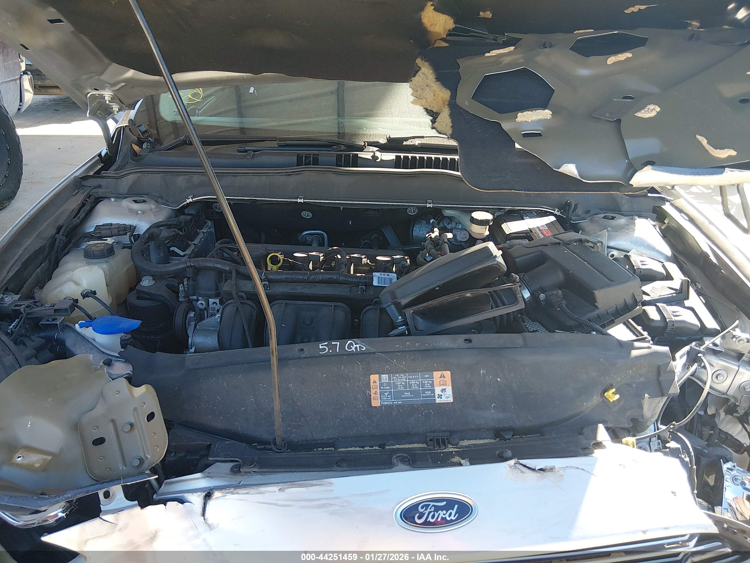 FORD FUSION image 10