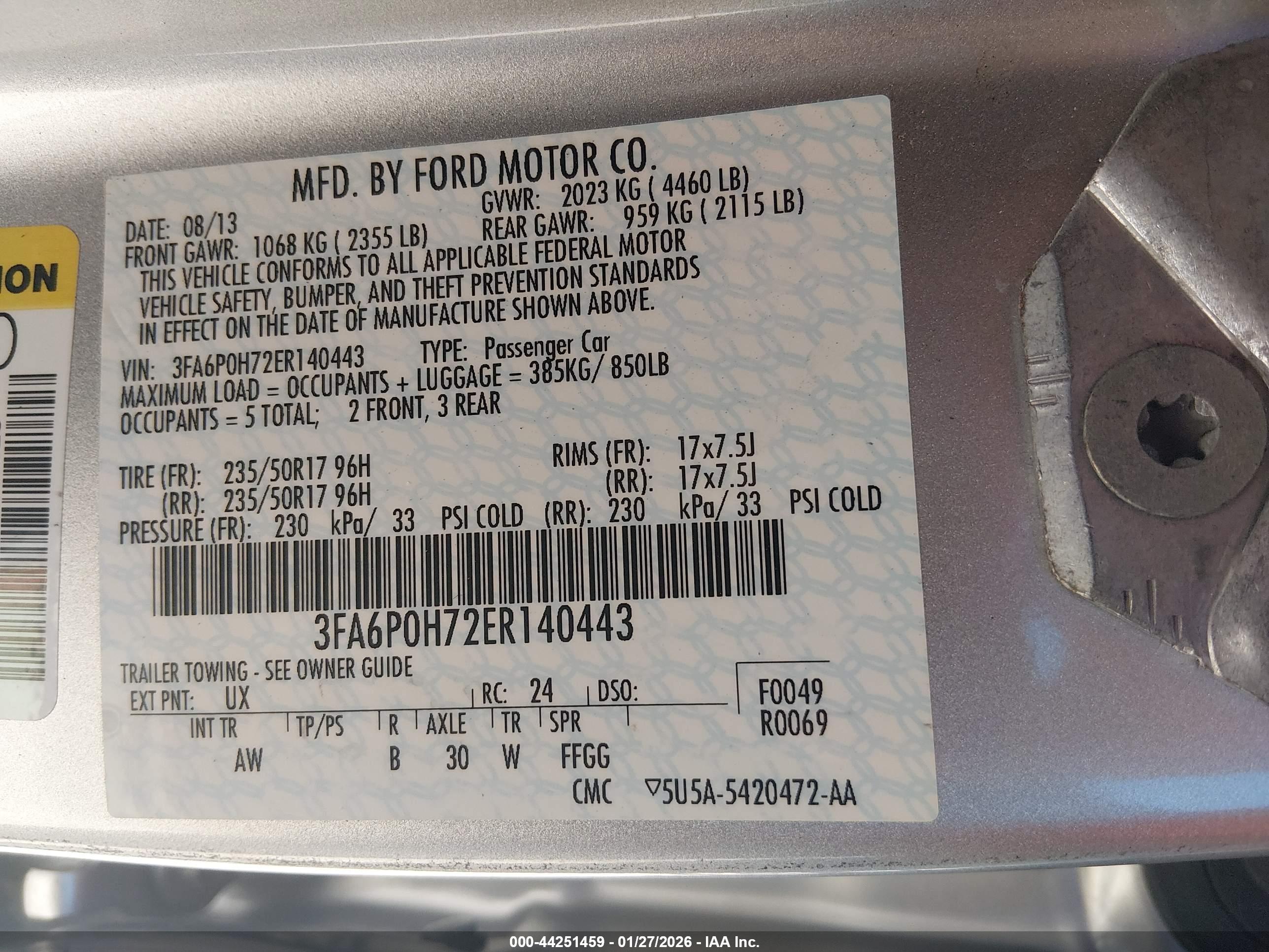 FORD FUSION image 9