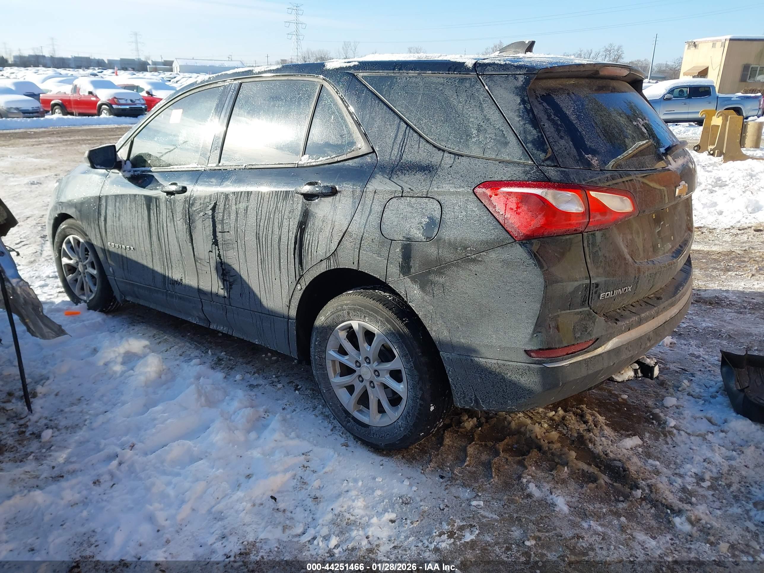 CHEVROLET EQUINOX image 3